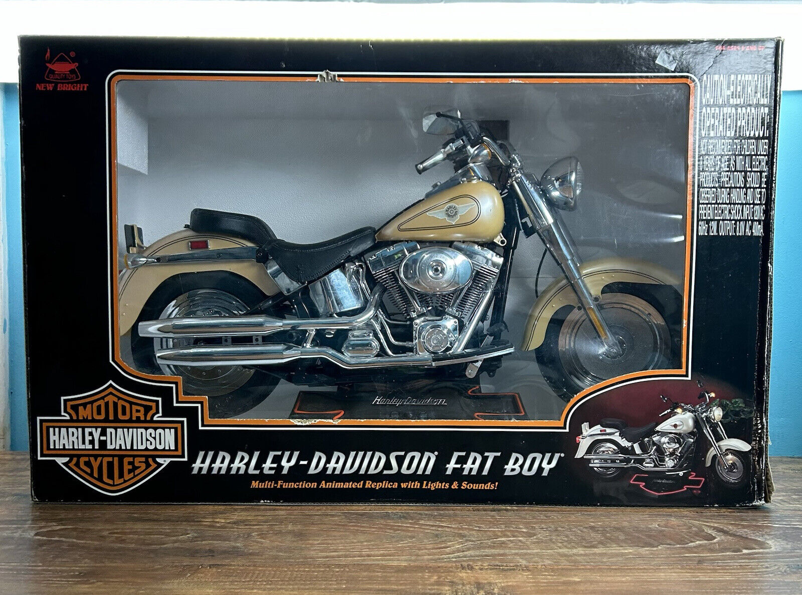 New Bright Authentic Harley Davidson Fatboy 28\