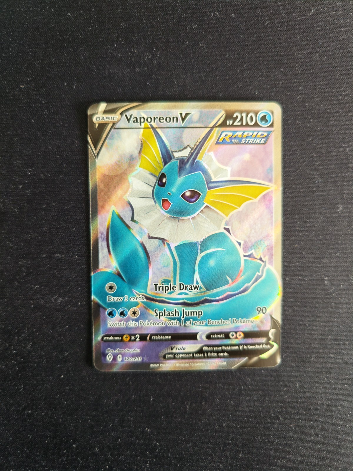 Vaporeon V (Full Art) Holo Ultra Rare SWSH07: Evolving Skies 172/203 NM Vaporeon V (Full Art) Holo Ultra Rare SWSH07: Evolving Skies 172/203 NM