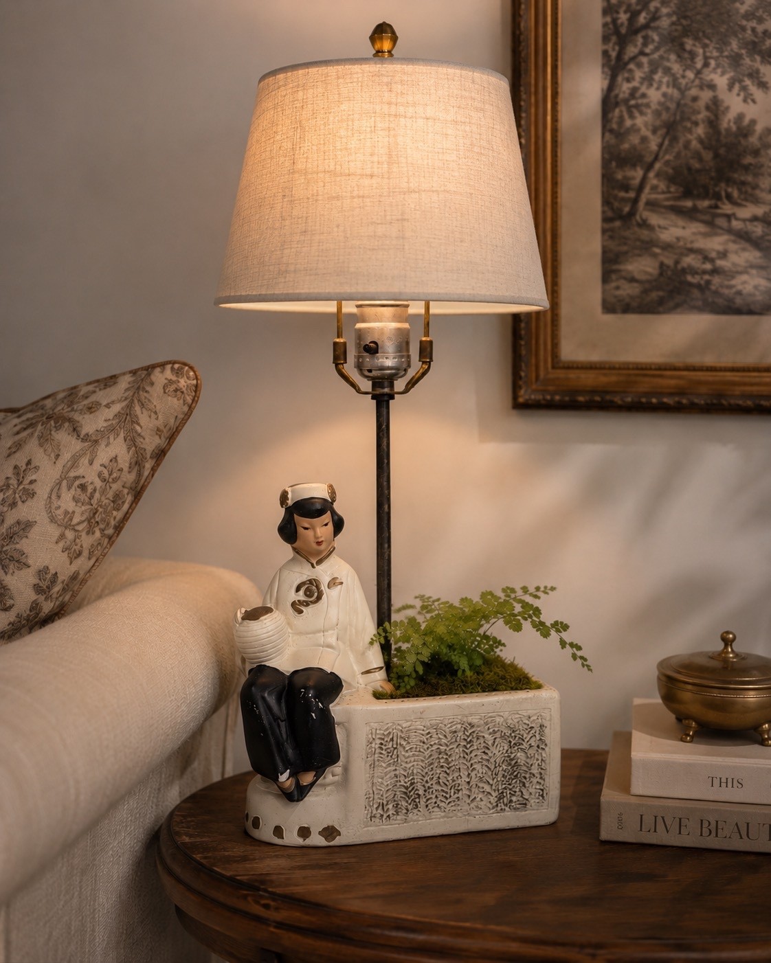 1953 Silvestri Asian Lady on a Wall Table TV Lamp Planter Vase Rare 1953 Silvestri Asian Lady on a Wall Table TV Lamp Planter Vase Rare