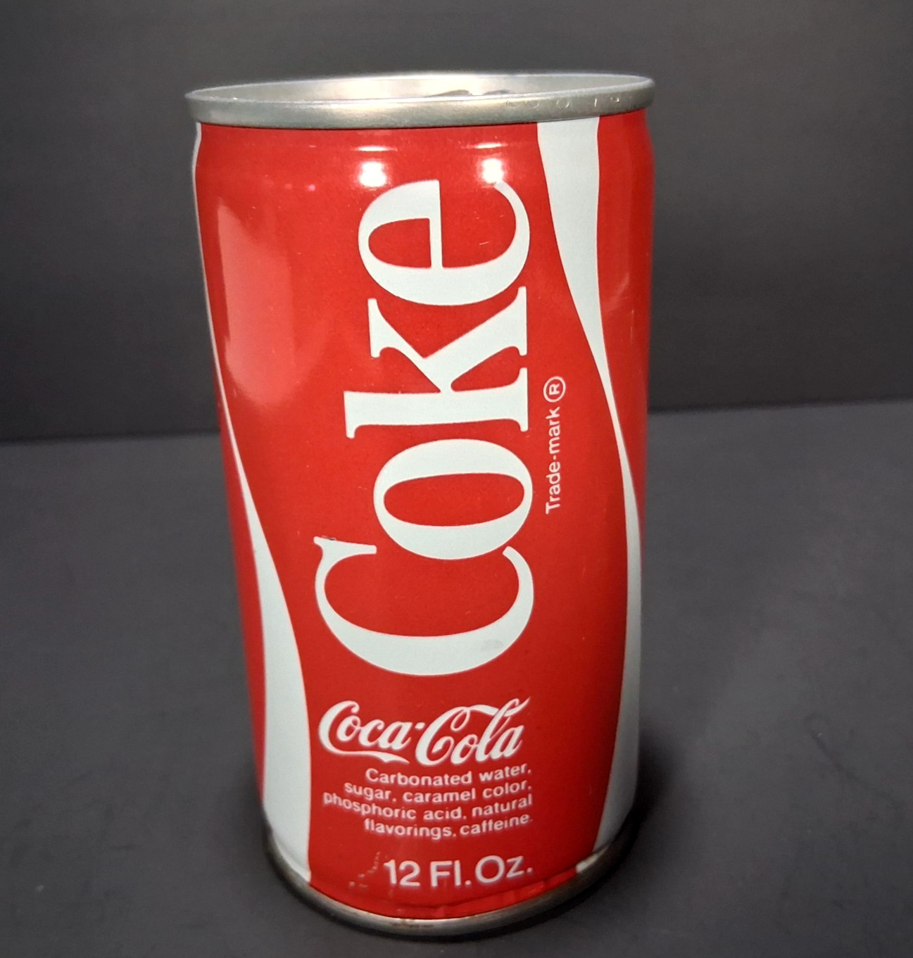 Vintage Coca-Cola Can Empty Sealed Pull Tab No Bar Code Factory Error 1977 or 78 Vintage Coca-Cola Can Empty Sealed Pull Tab No Bar Code Factory Error 1977 or 78