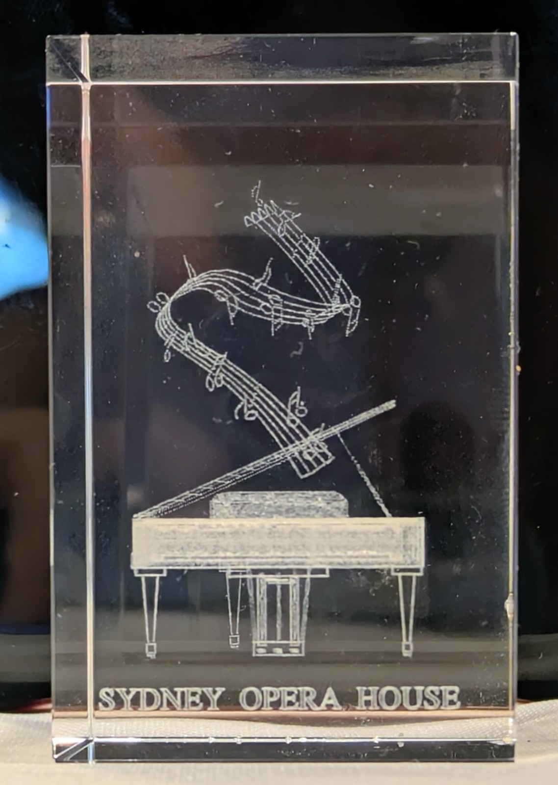 Sydney Opera House Piano 3D Laser Engraved Glass Paperweight Souvenir