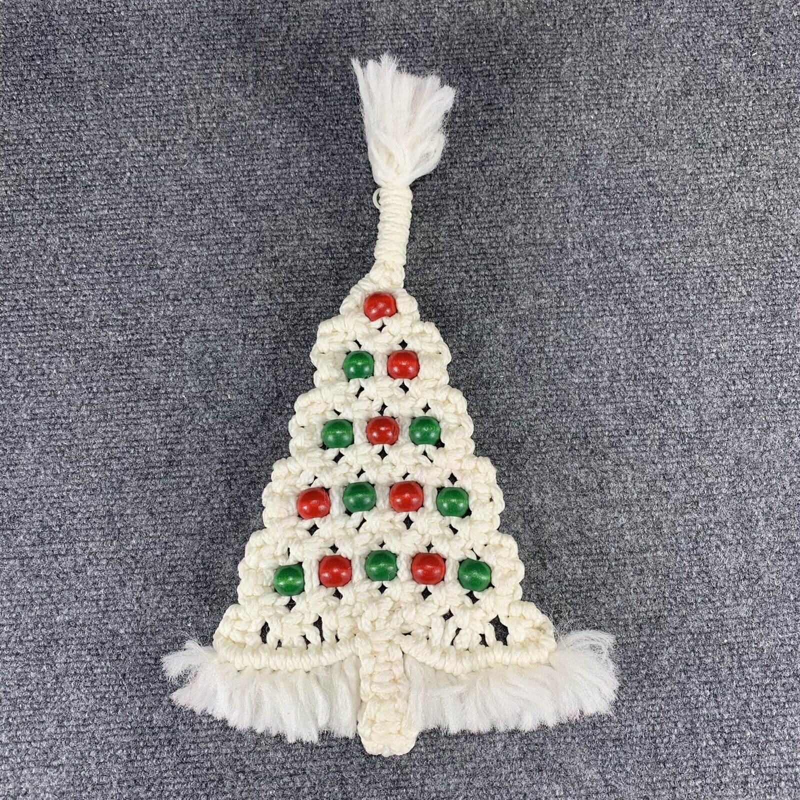 Vintage Crochet White Christmas Tree Wall Decor Wooden Beads Nylon Retro Craft