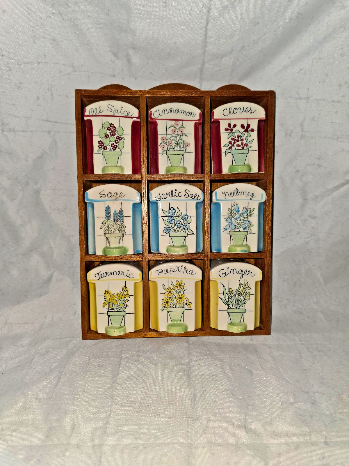 Vintage Spice Set 9 Piece with Wooden Rack Excellent Condition 1950's Japan Vintage Spice Set 9 Piece with Wooden Rack Excellent Condition 1950's Japan