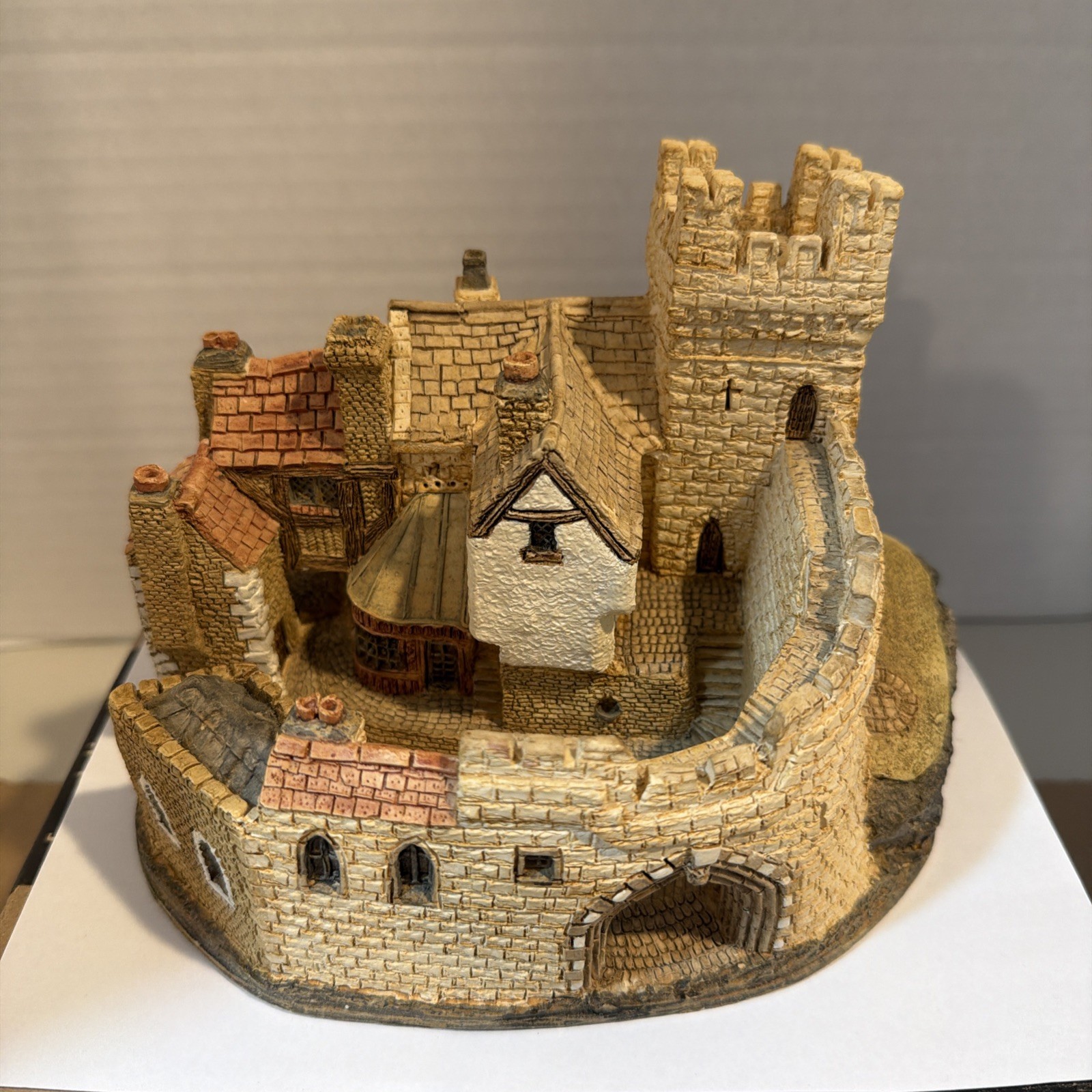 Lilliput Lane Castle Street Figurine, 1 in Stock, No Original Box Lilliput Lane Castle Street Figurine, 1 in Stock, No Original Box