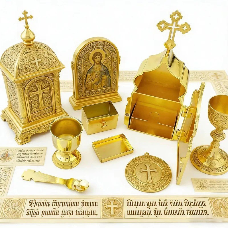 Elegant Orthodox Portable Holy Communion Set Gold-Plated Tabernacle with Chalice