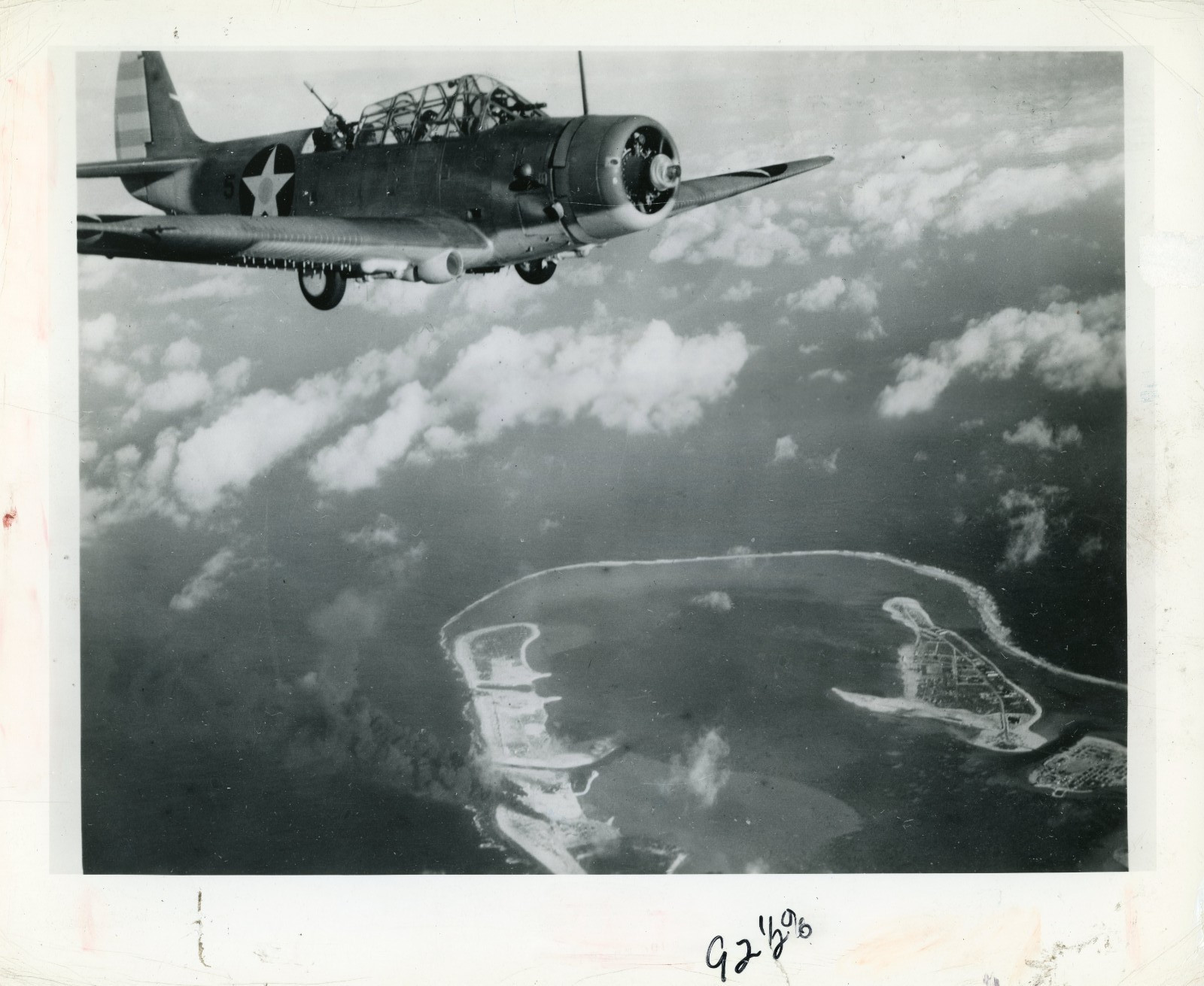 1942 US Navy Photo Douglas TBD Devastator WWII Wake Island Attack 1942 US Navy Photo Douglas TBD Devastator WWII Wake Island Attack