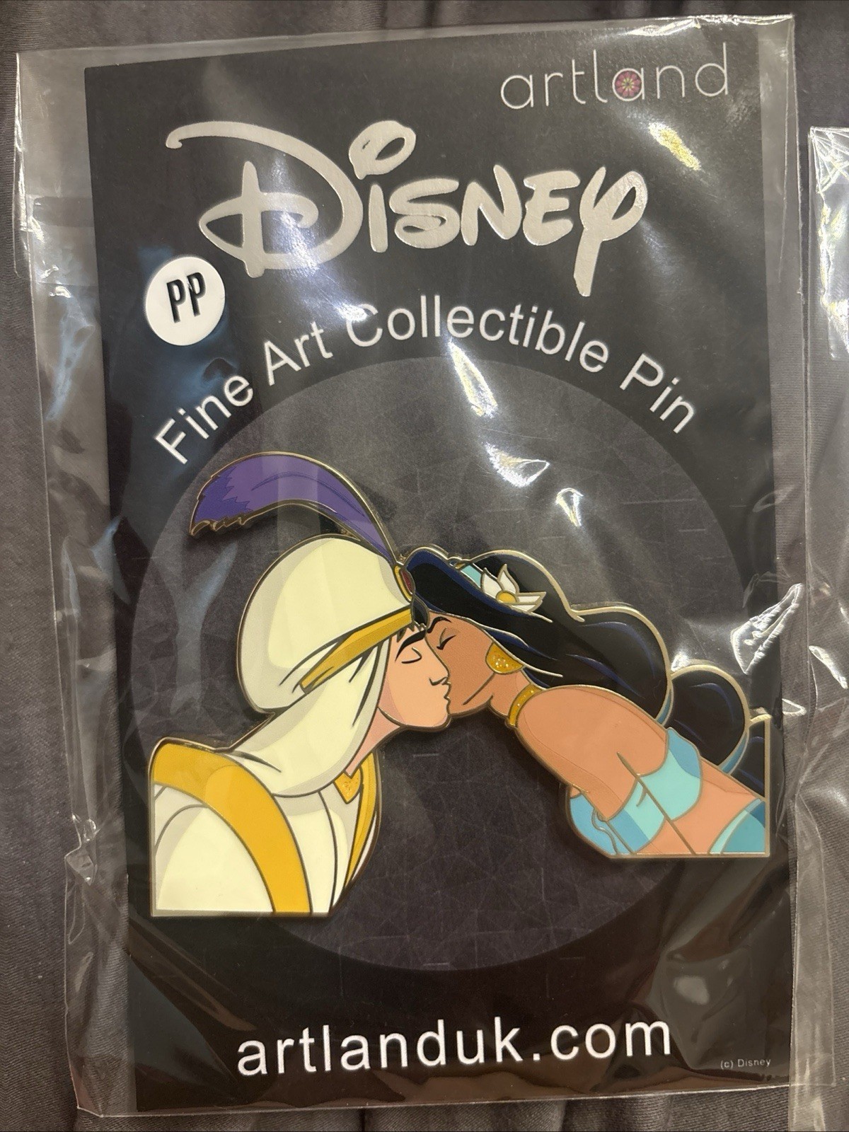 Disney Artland Aladdin and Jasmine Kiss PP LE 200 Pin