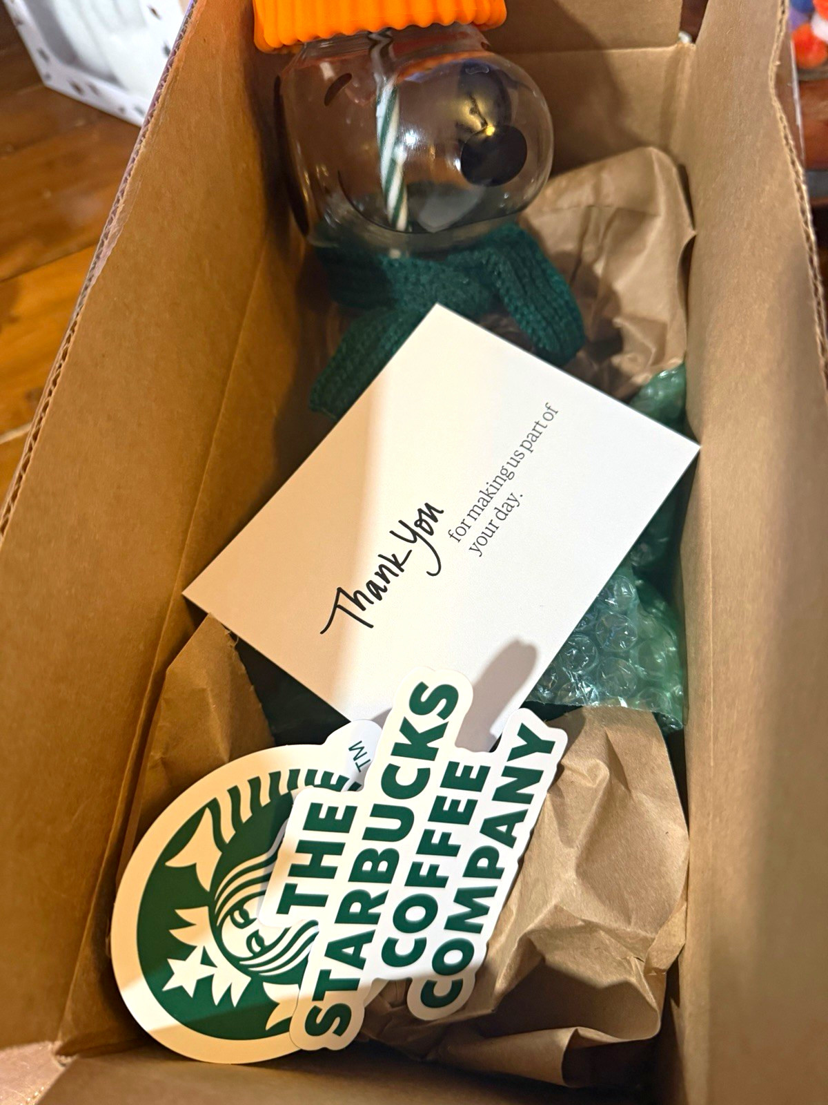Brand new still sealed in box SNOOPY x STARBUCKS cup Brand new still sealed in box SNOOPY x STARBUCKS cup