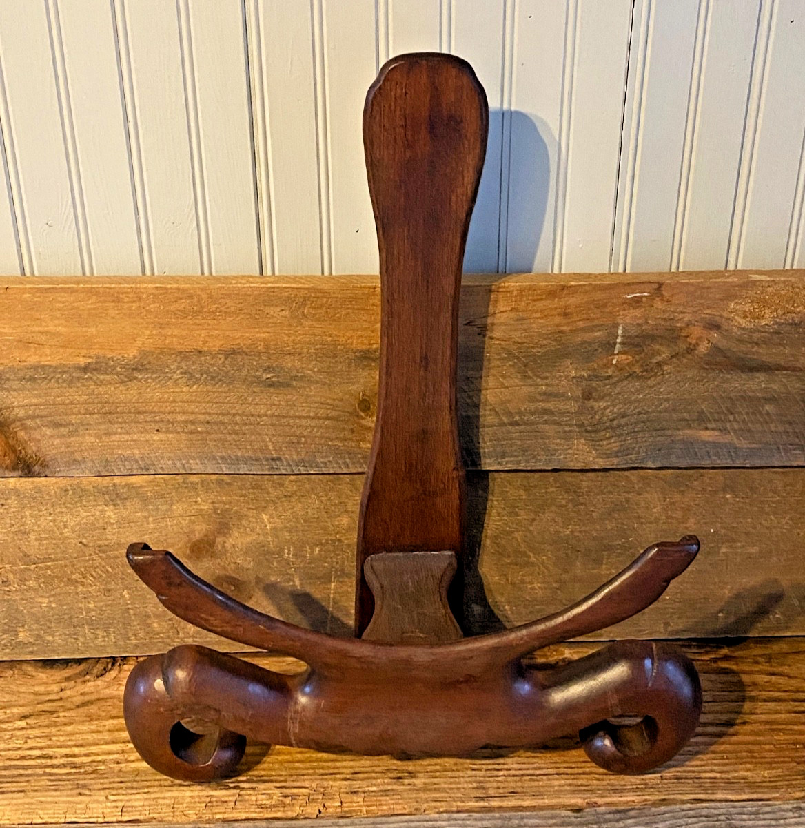 VTG Chinese Plate Holder Carved Wood Display Stand Charger Dish 19\
