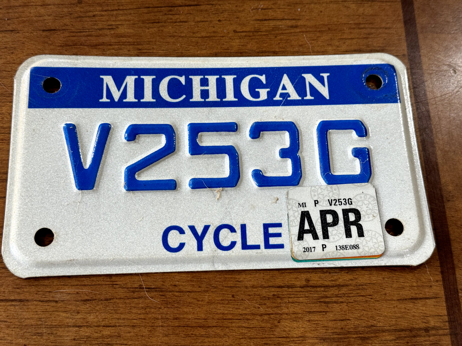 Vintage Michigan Motorcycle License Plate   T-1014