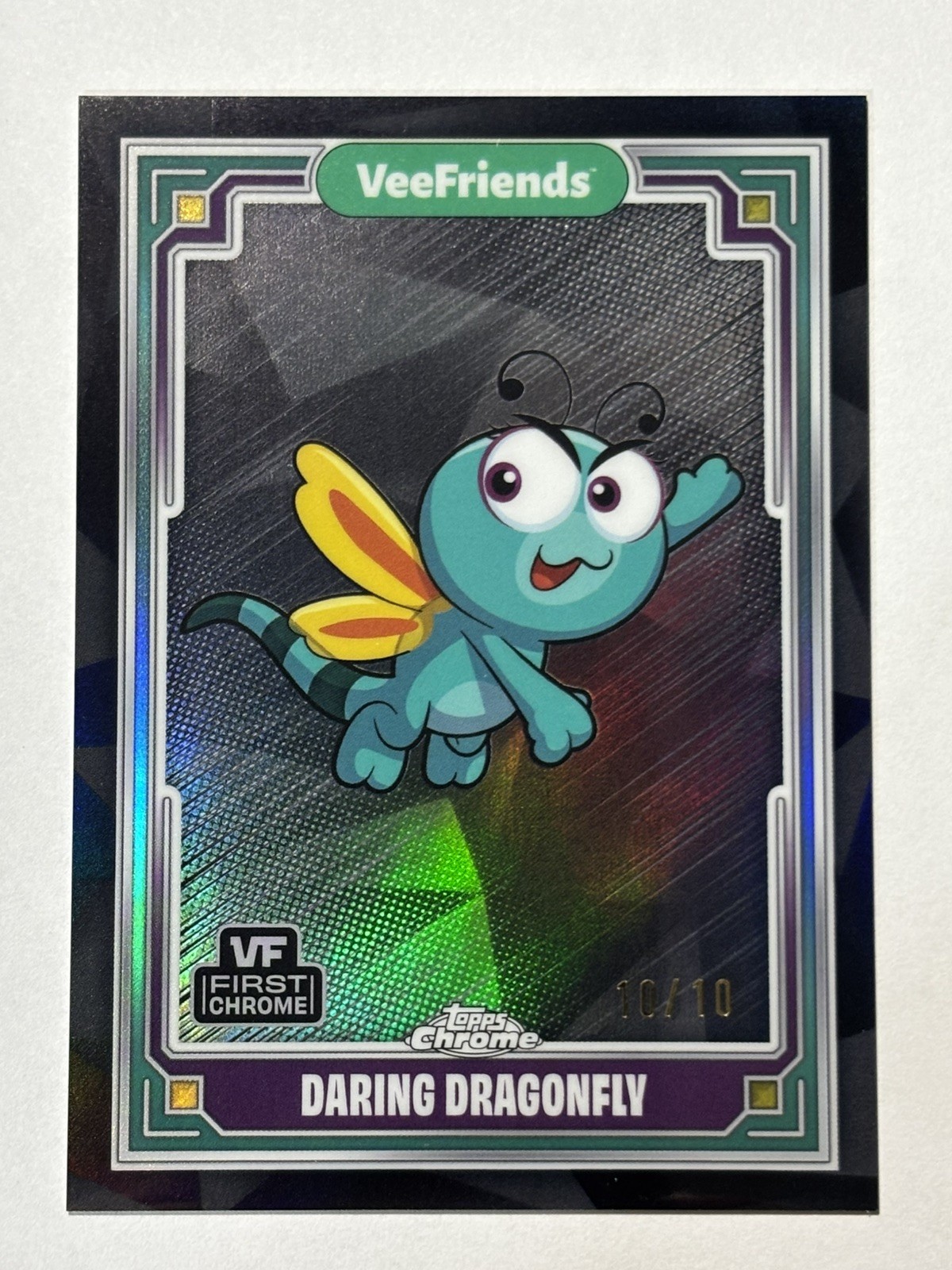 2025 Topps Chrome VeeFriends Daring Dragonfly Black /10 10/10 #79 2025 Topps Chrome VeeFriends Daring Dragonfly Black /10 10/10 #79