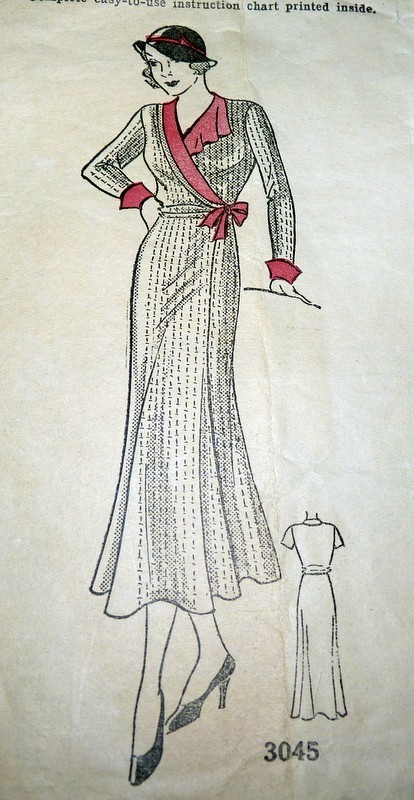 *LOVELY VTG 1930s WRAP DRESS Sewing Pattern BUST 38