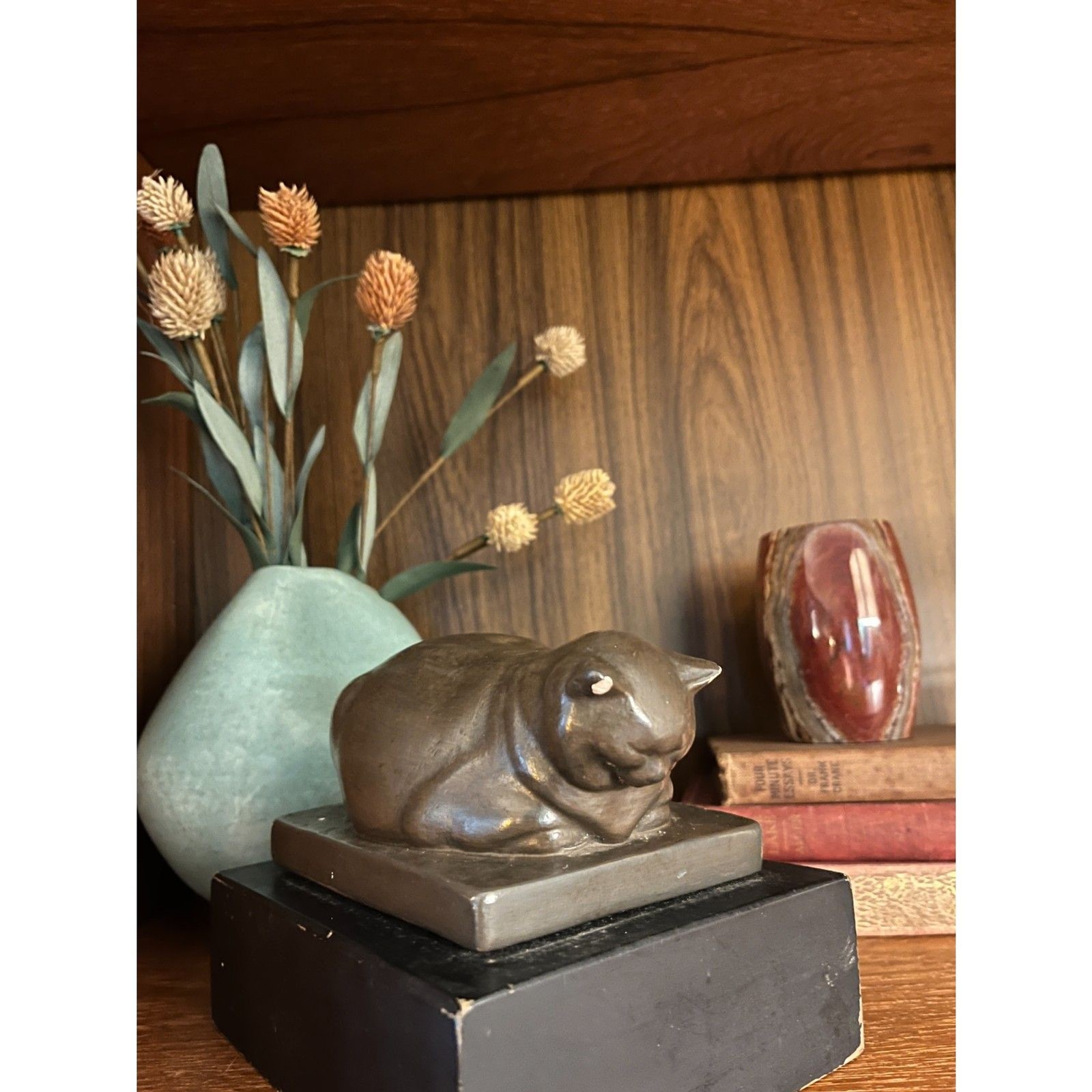 Vintage 1977 Alva Museum Replicas Jane Poupelet Statuette of a Cat Sculpture AMR Vintage 1977 Alva Museum Replicas Jane Poupelet Statuette of a Cat Sculpture AMR
