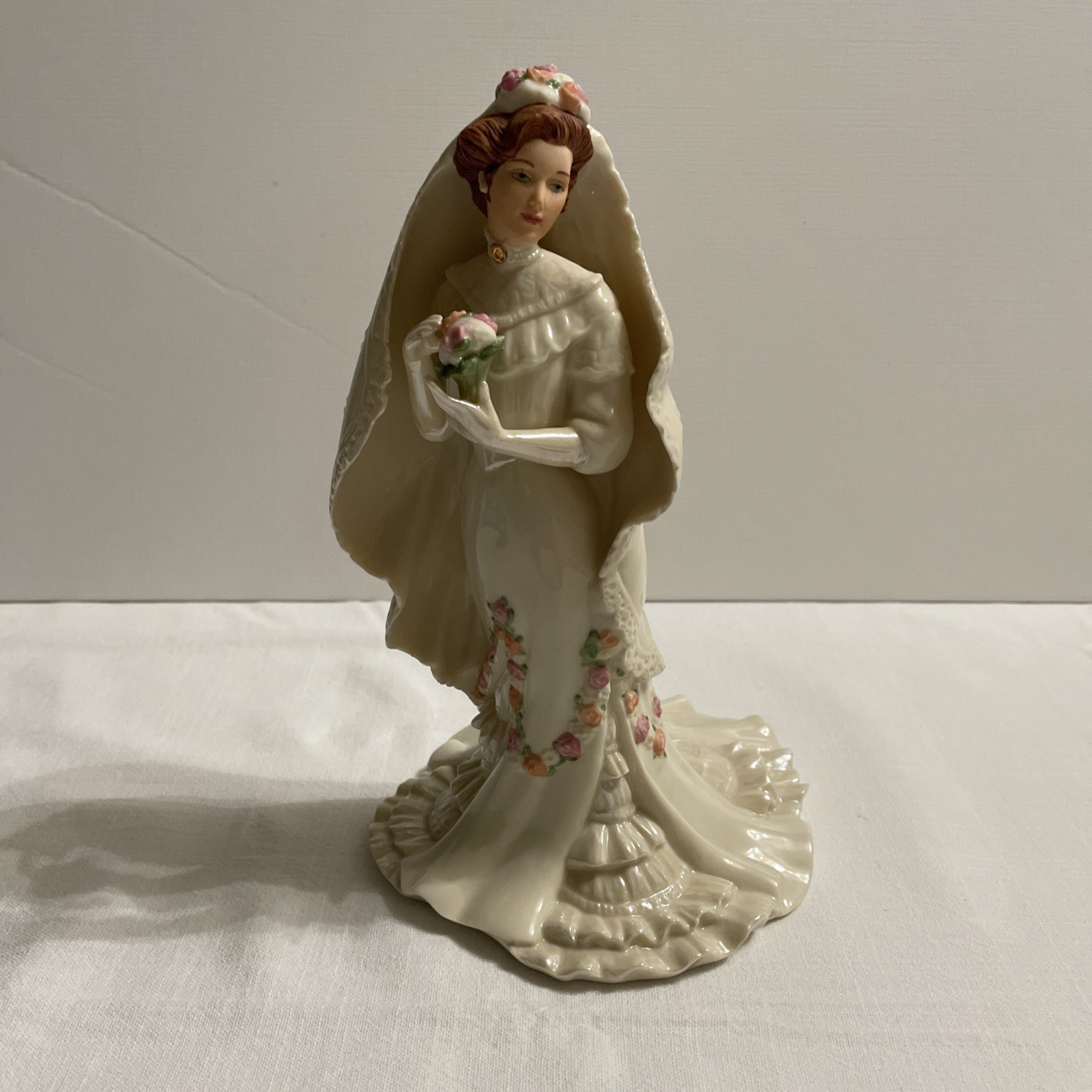 Vintage Lenox Classic Victorian Bride Fine Porcelain Figurine 1995 Vintage Lenox Classic Victorian Bride Fine Porcelain Figurine 1995