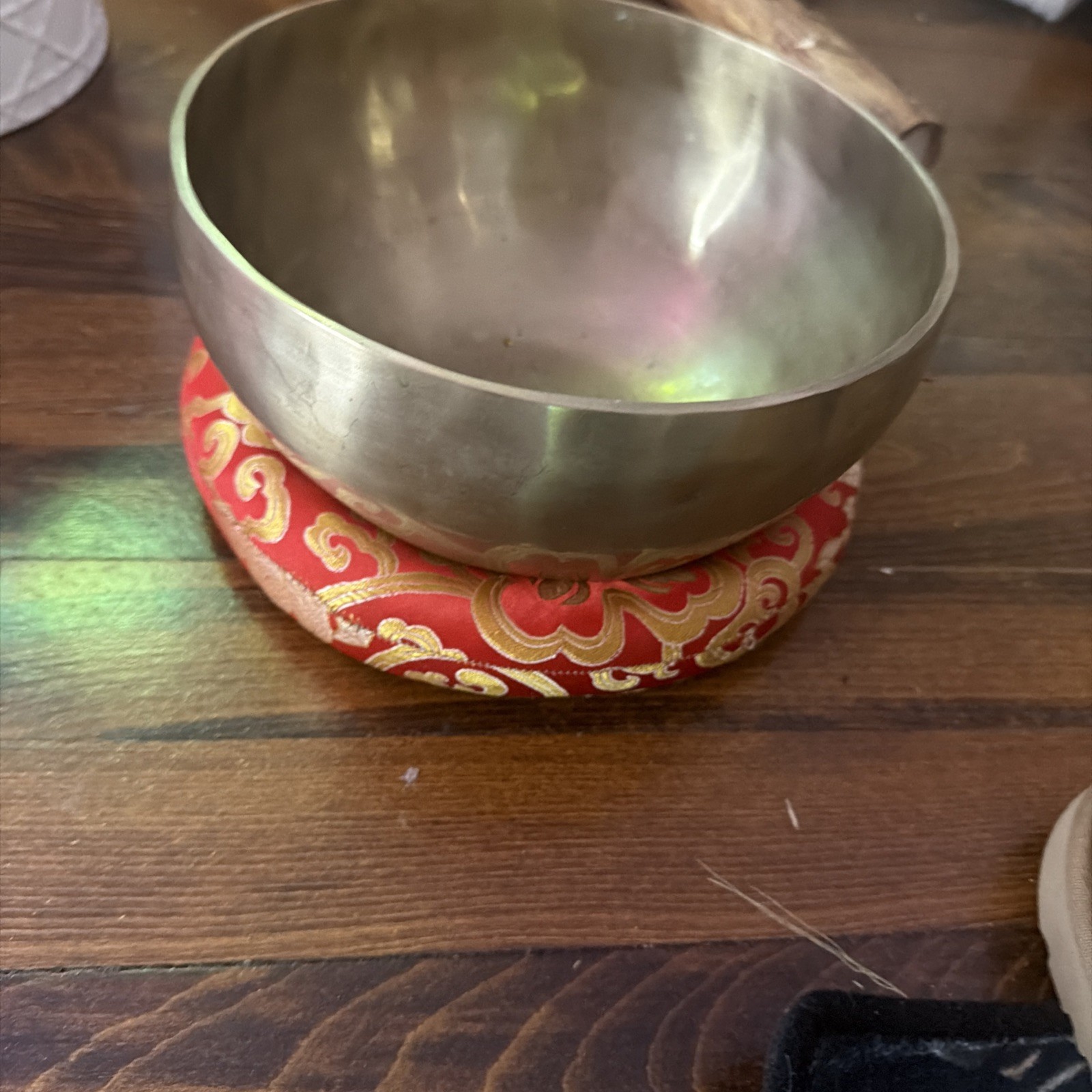 Pure Brass Tibetan Singing Bowl for Meditation, Sound Bowl Set for Chakra Healin Pure Brass Tibetan Singing Bowl for Meditation, Sound Bowl Set for Chakra Healin