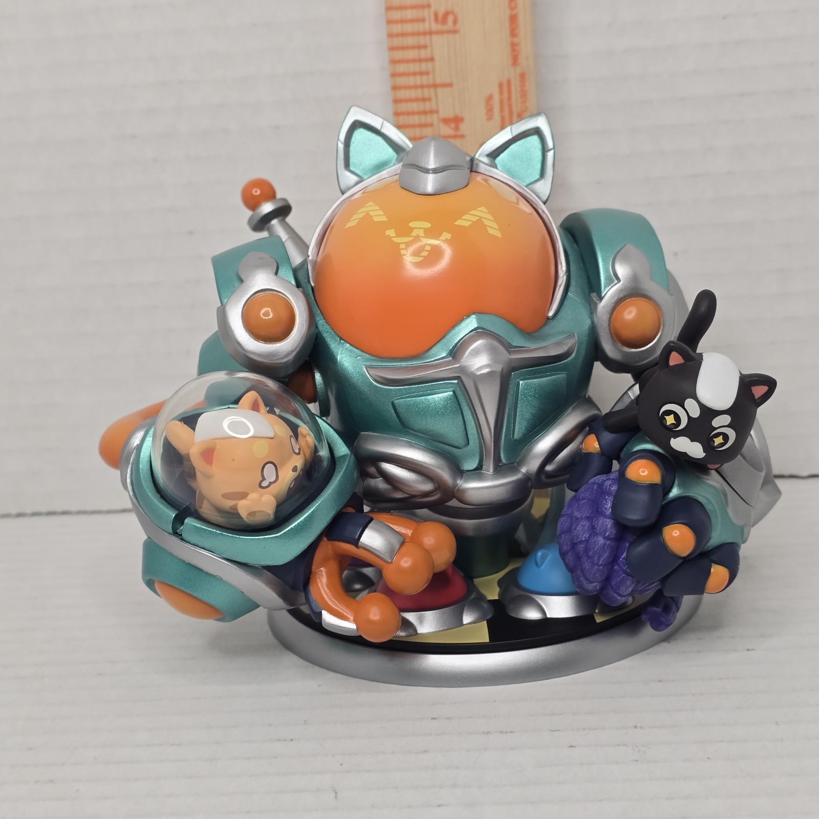 Riot Games League of Legends LOL Official Space Groove Blitzcrank Figure Model Riot Games League of Legends LOL Official Space Groove Blitzcrank Figure Model