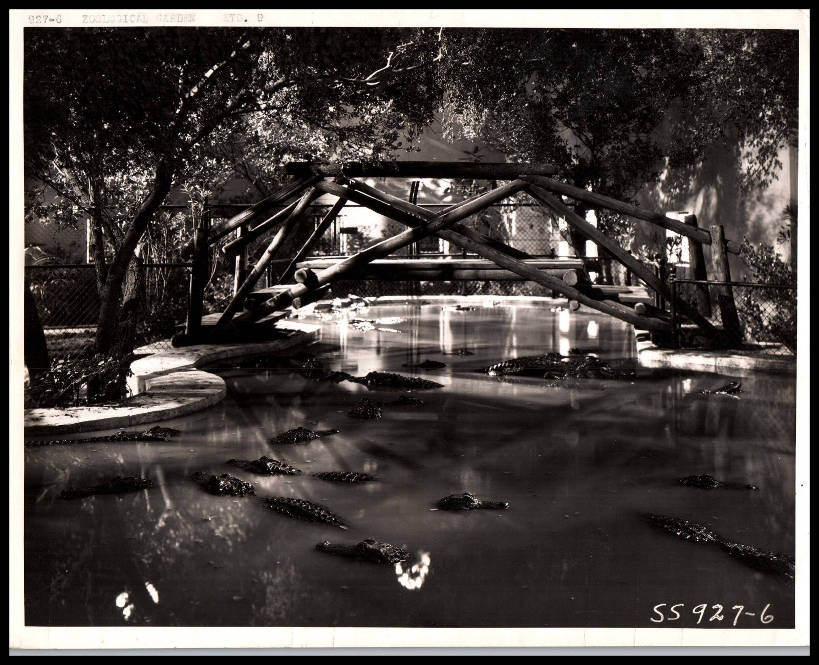 Filmation Set - Behind Scenes (1940s) ❤ Vintage Hollywood Movie Photo K 528 Filmation Set - Behind Scenes (1940s) ❤ Vintage Hollywood Movie Photo K 528