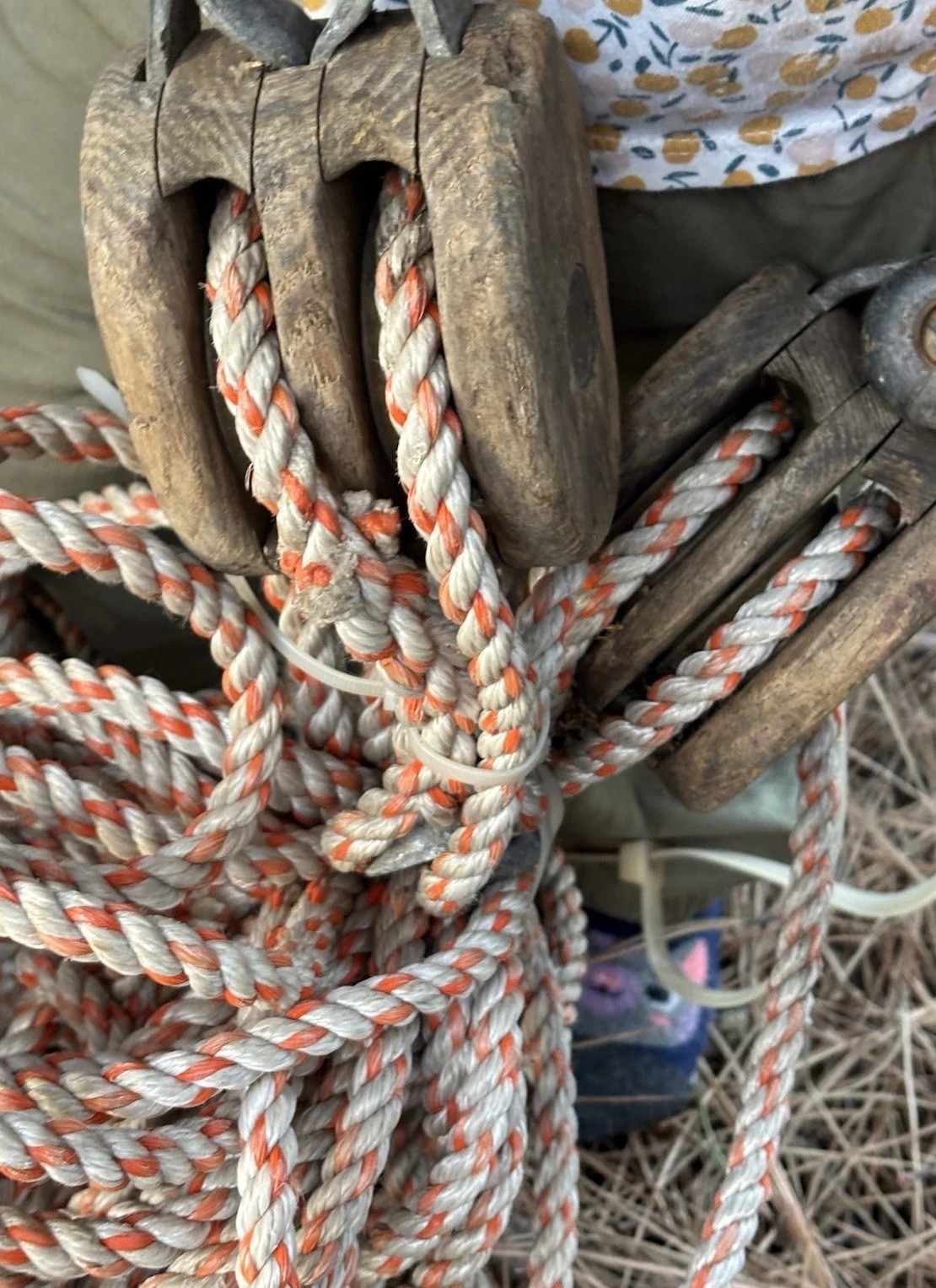 Vintage Wood Block & Tackle Double Pulley Bronze Sheaves Nautical Marine Rigging