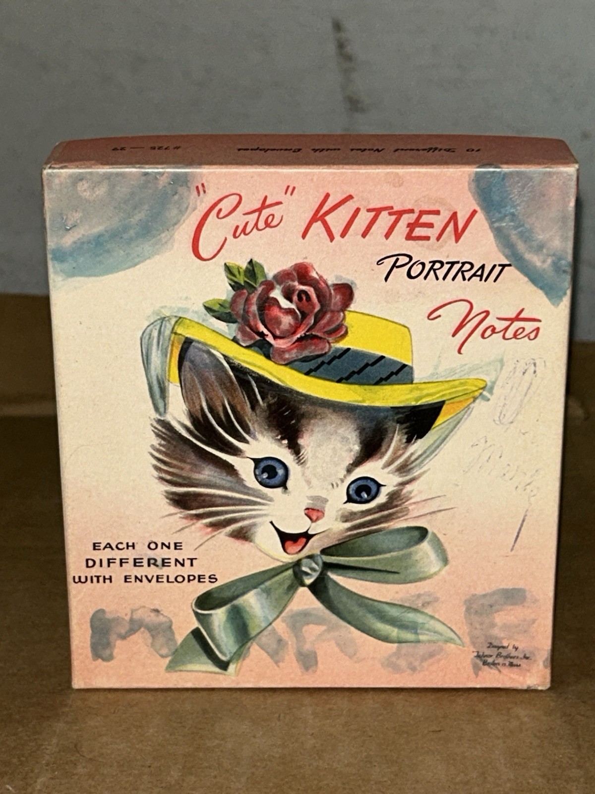 1940’s Cute Kitten Portrait Notes 10 Pack Empty Box With Cat In Hat & Bowtie 1940’s Cute Kitten Portrait Notes 10 Pack Empty Box With Cat In Hat & Bowtie