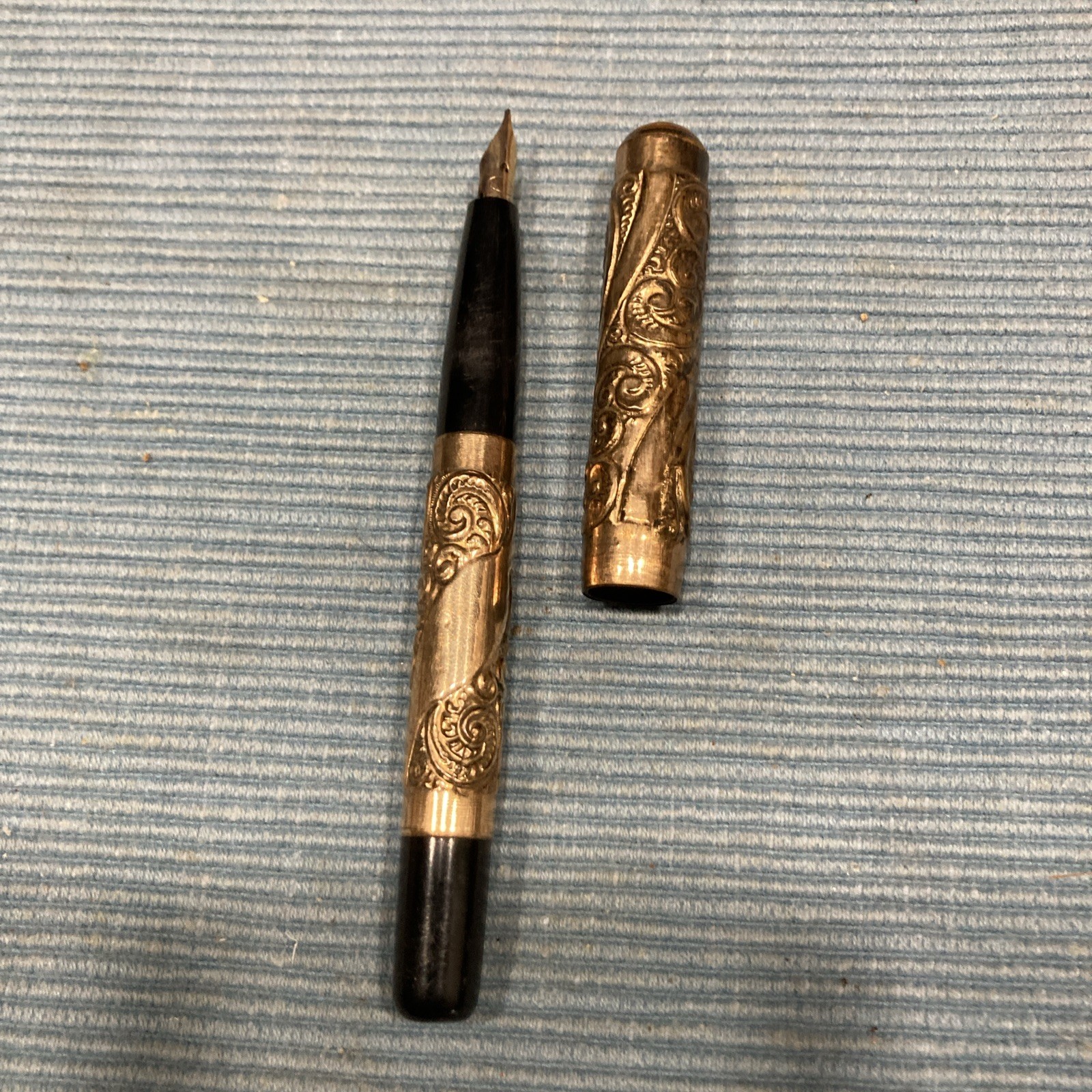 Rare ANTIQUE EHCO EYEDROPPER FILLER FOUNTAIN PEN 1910s 14K GOLD Nib