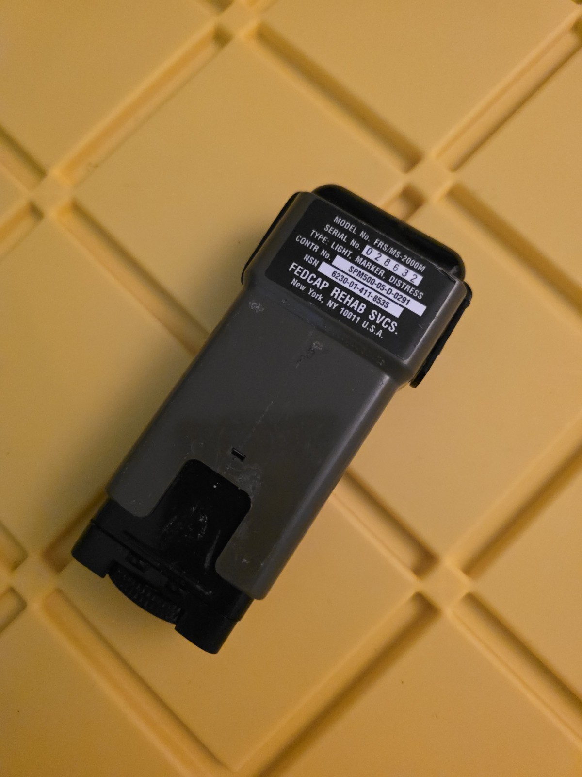 Military FEDCAP REHAB SVCS (FRS/MS-2000M)  Light Distress Signal Marker