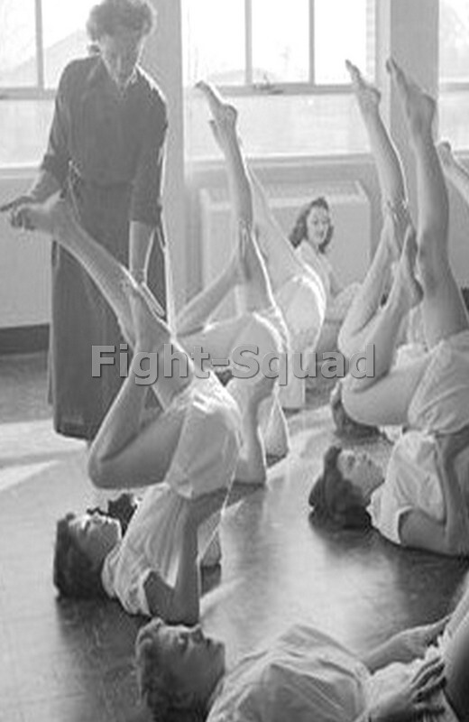 WW2 Picture Photo BDM Young women Bund Deutscher Mädel League German Girl 4097