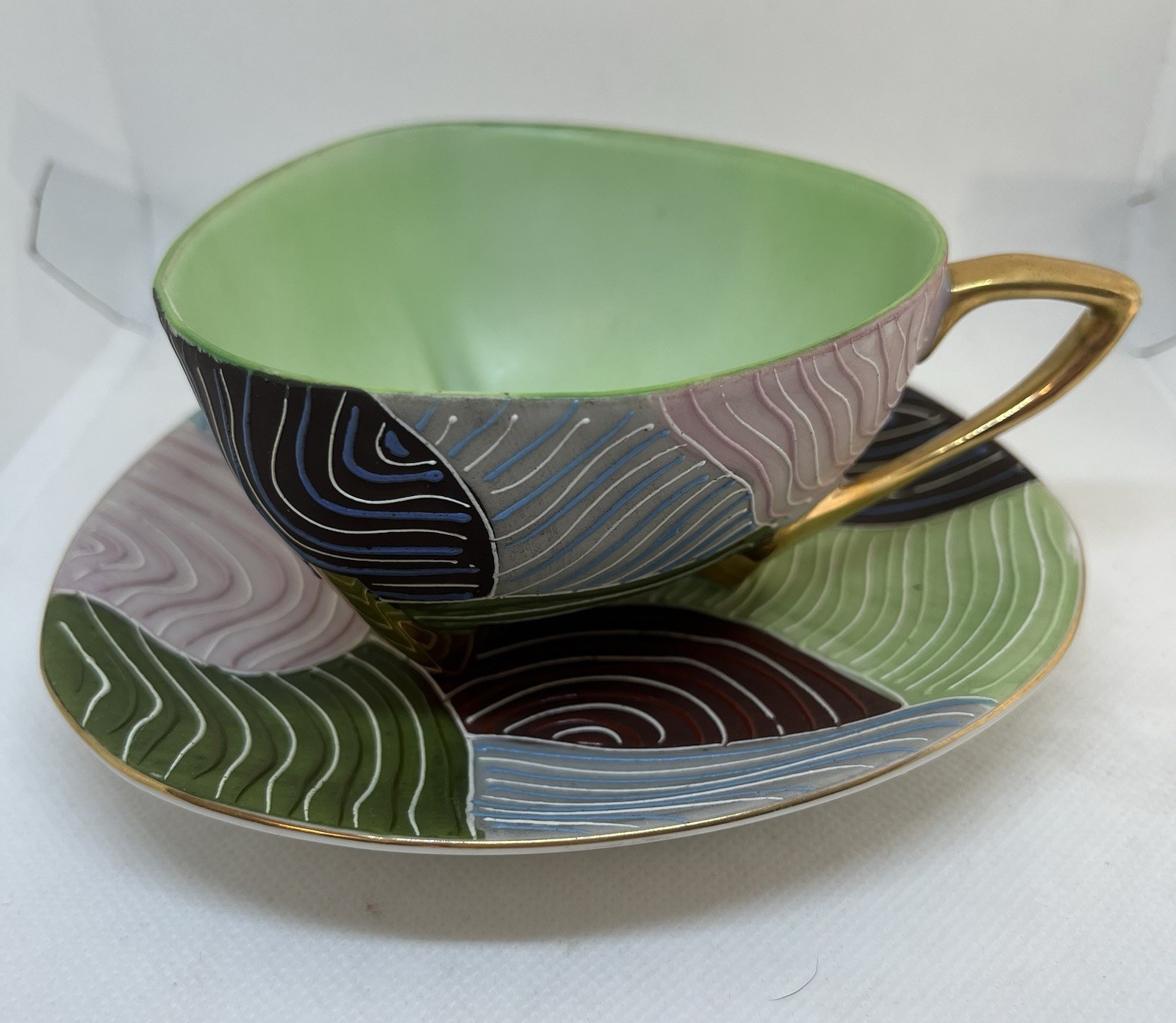 MCM Ardalt Lenwile Cup & Saucer Moriage Ceramic Springtime Triangle Japan 1950s MCM Ardalt Lenwile Cup & Saucer Moriage Ceramic Springtime Triangle Japan 1950s