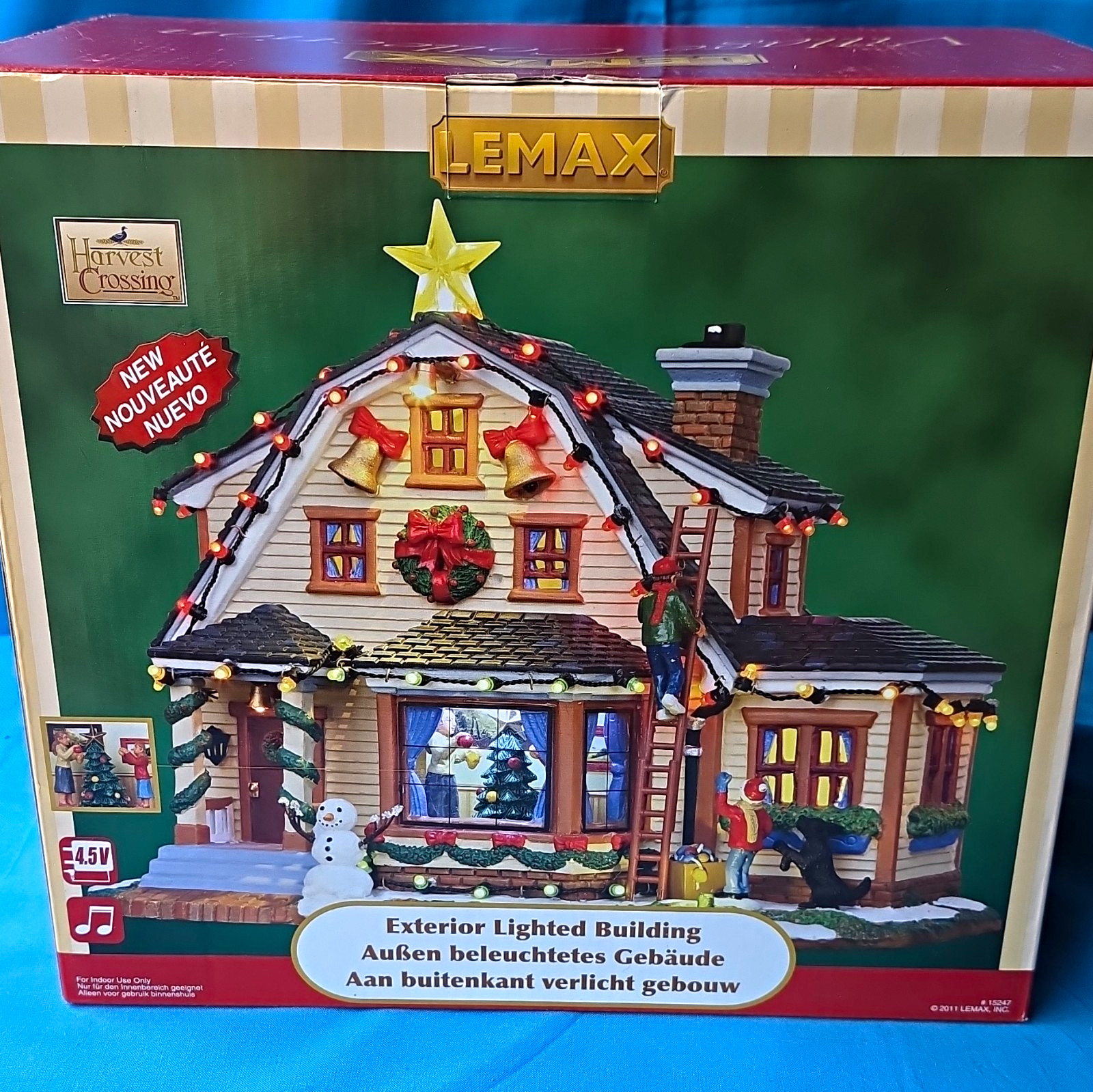 Lemax Harvest Crossing Decorating The House Resin Illuminated Building, Boxed Lemax Harvest Crossing Decorating The House Resin Illuminated Building, Boxed