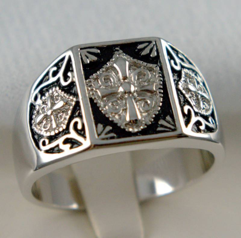 Knights Templar Crusader Crest Shield mens ring 316 stainless steel size 8 T32 Knights Templar Crusader Crest Shield mens ring 316 stainless steel size 8 T32