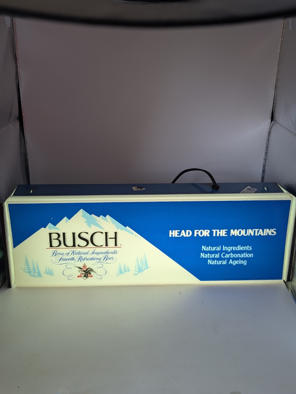 VINTAGE BUSCH BEER MOUNTAINS LIGHT UP 3D SIGN 19x6 MAN CAVE Beer Sign Light 1978