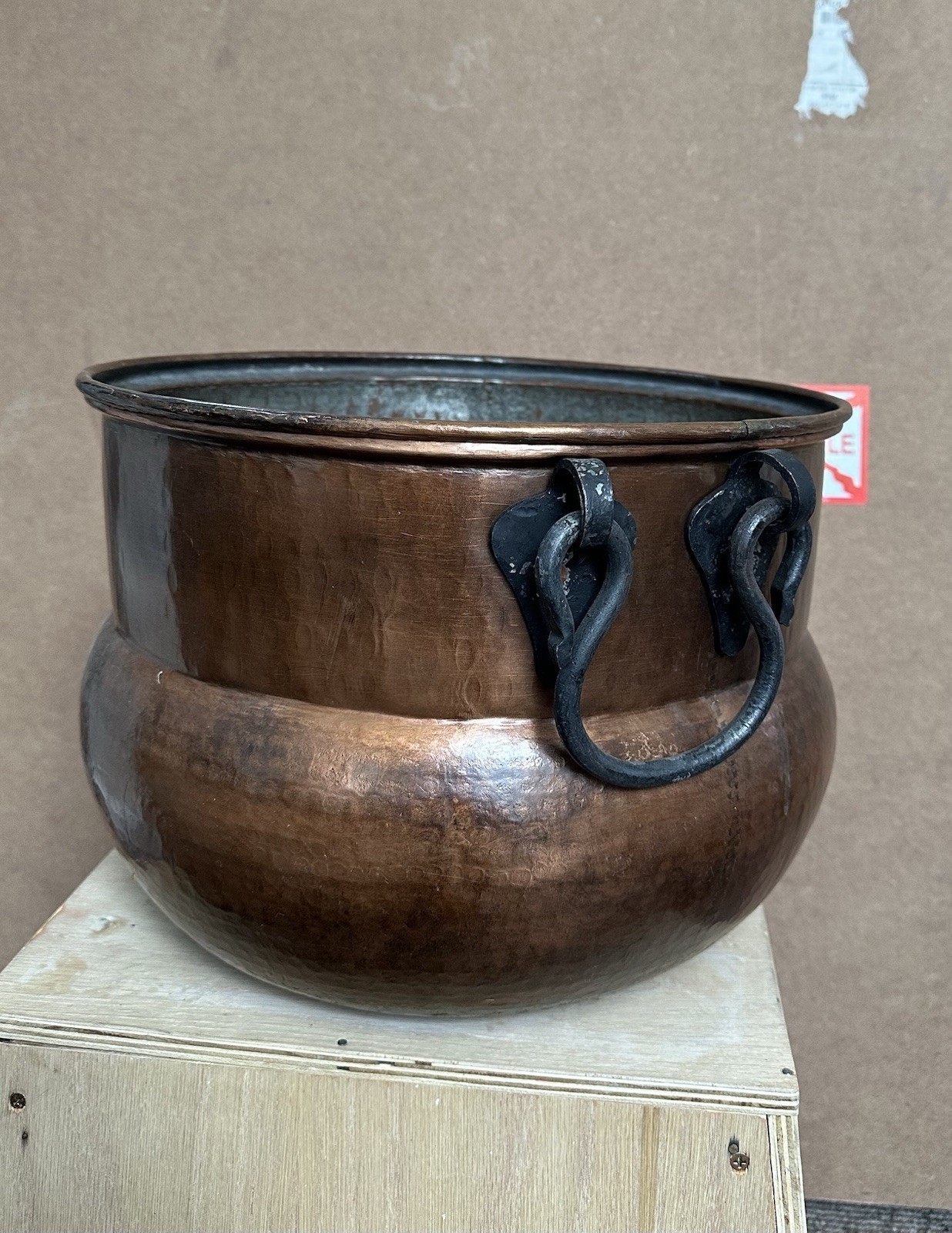 Antique Hand Forged Copper Pot Antique Hand Forged Copper Pot
