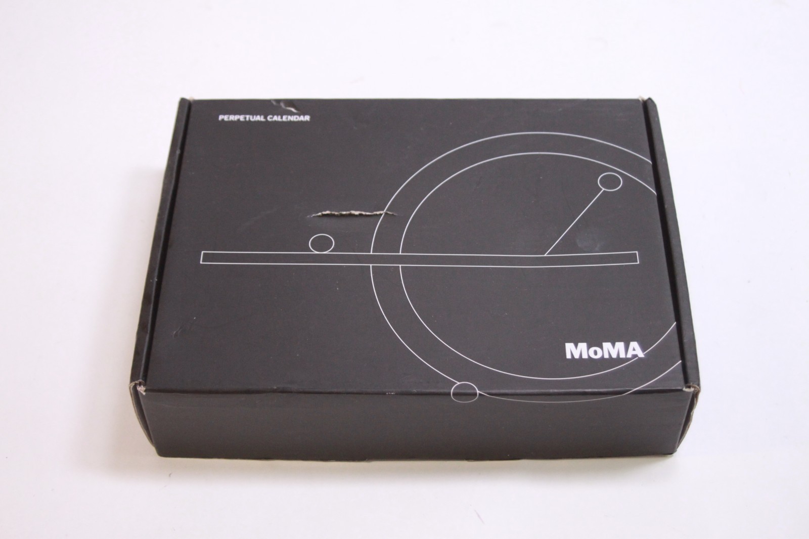 Museum of Modern Art (MoMA) Perpetual Calendar - BRAND NEW IN BOX
