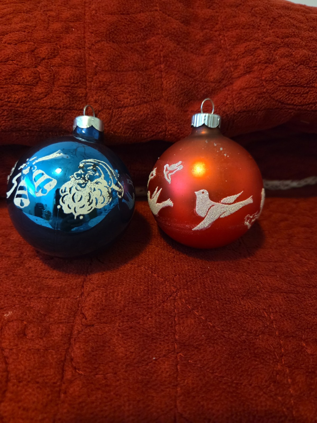 2 Vintage Mercury Glass Christmas Ornaments Stencil - 1 Is Shiny Brite 2 Vintage Mercury Glass Christmas Ornaments Stencil - 1 Is Shiny Brite
