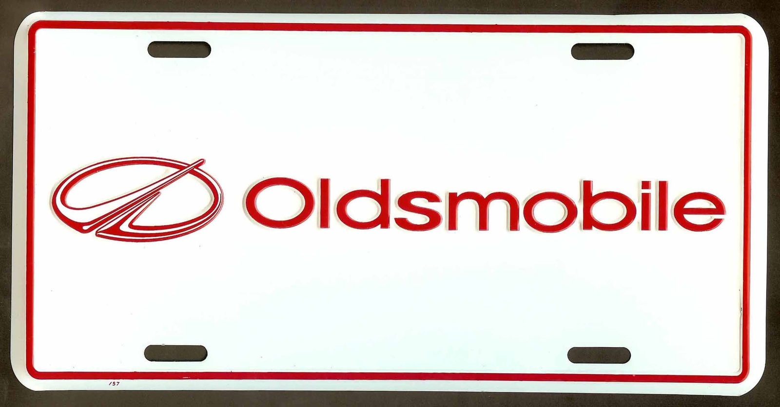OLDSMOBILE METAL LICENSE PLATE AUTO TAG NUMBER #2090 OLDSMOBILE METAL LICENSE PLATE AUTO TAG NUMBER #2090