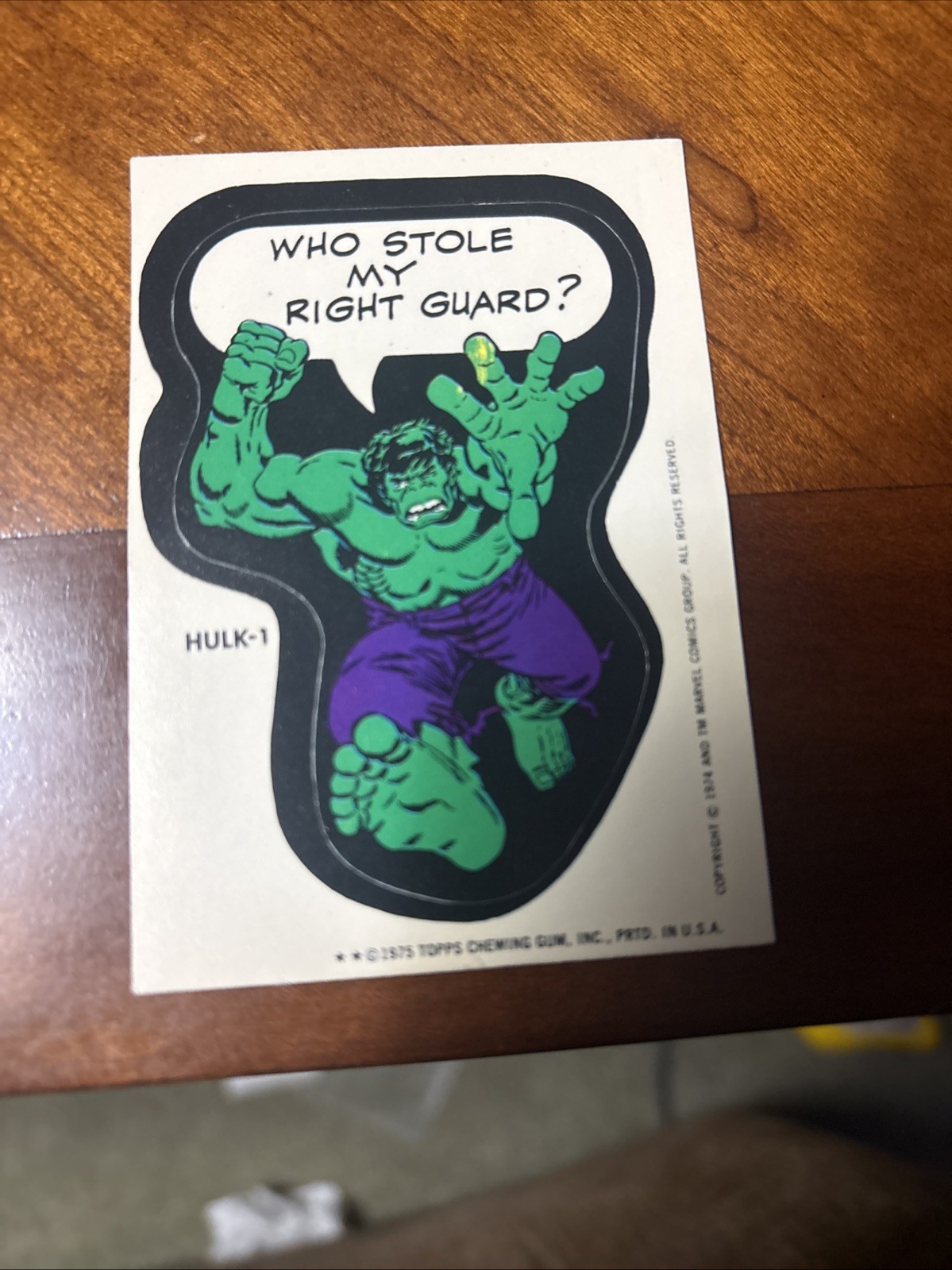 1975 Topps Marvel Comic Book Heroes Hulk #1 Sticker Rookie Card NM/Mint 1975 Topps Marvel Comic Book Heroes Hulk #1 Sticker Rookie Card NM/Mint