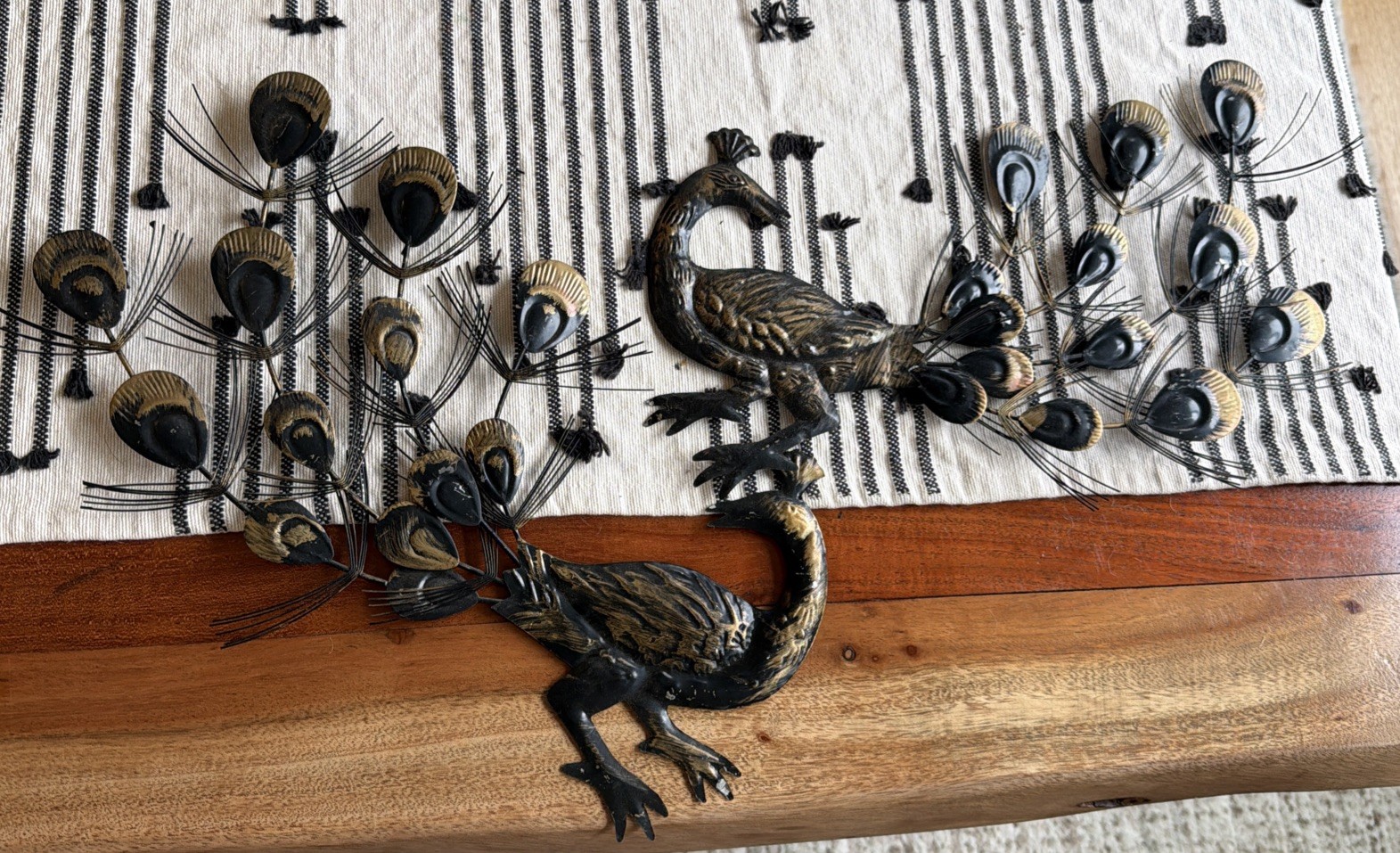VTG Peacock Bird MCM Mid Century Tin Metal Wall Hangings Pair Lot Of 2 VTG Peacock Bird MCM Mid Century Tin Metal Wall Hangings Pair Lot Of 2