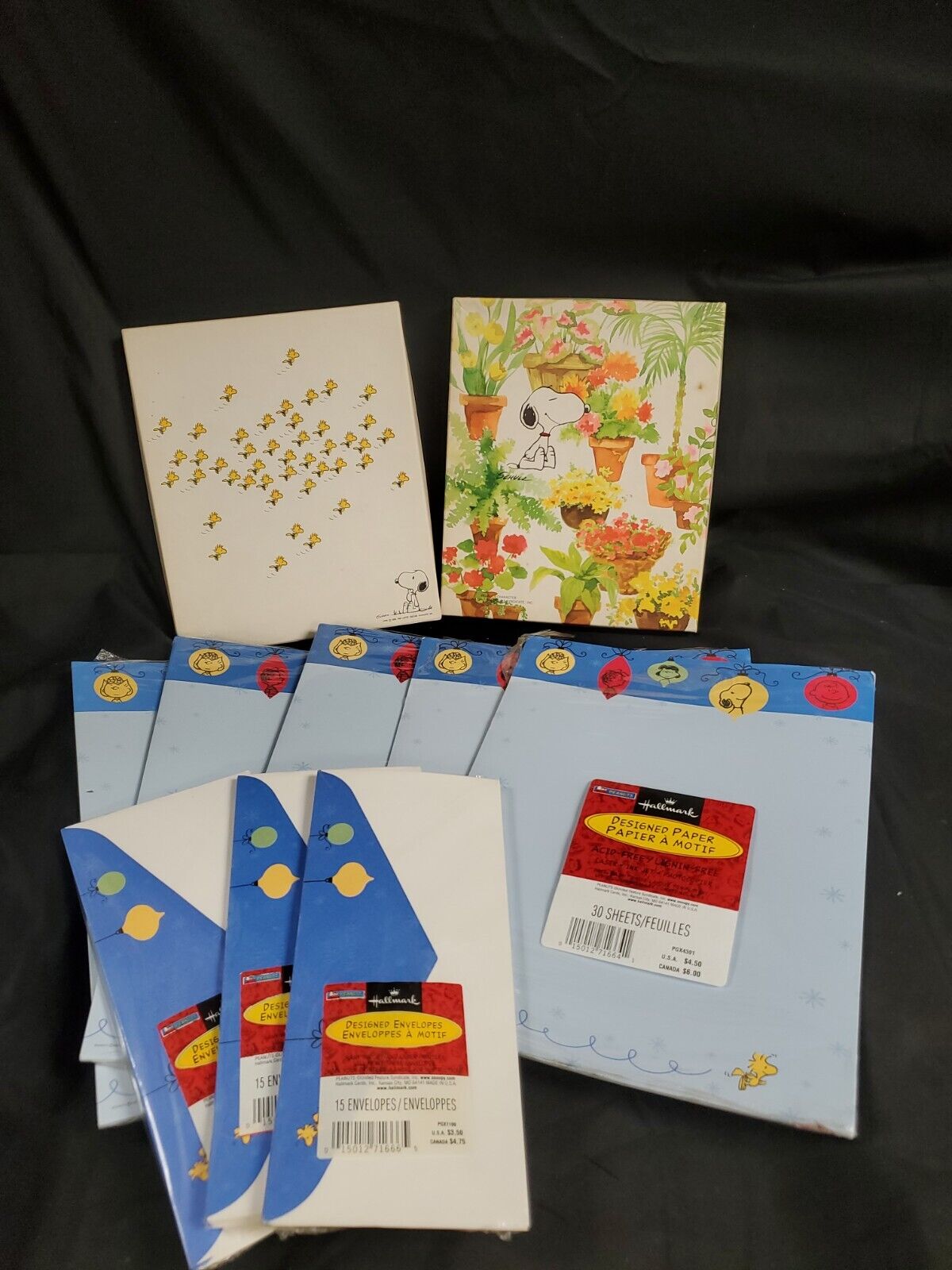 Vintage & NEW 10 Pack Stationary Sheets Envelopes Lot Peanuts Snoopy Great