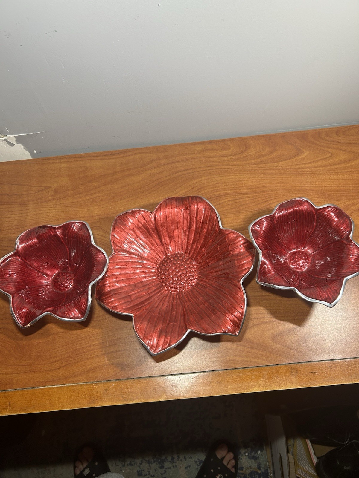 Set of Julia Knight 12” and Two Lily 5 Set of Julia Knight 12” and Two Lily 5