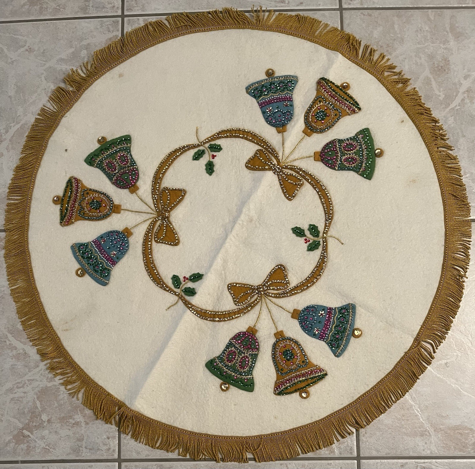 Vtg. Rare Bucilla Felt&Sequin “Christmas Bells” Tree Skirt/Table Topper UNCUT Vtg. Rare Bucilla Felt&Sequin “Christmas Bells” Tree Skirt/Table Topper UNCUT