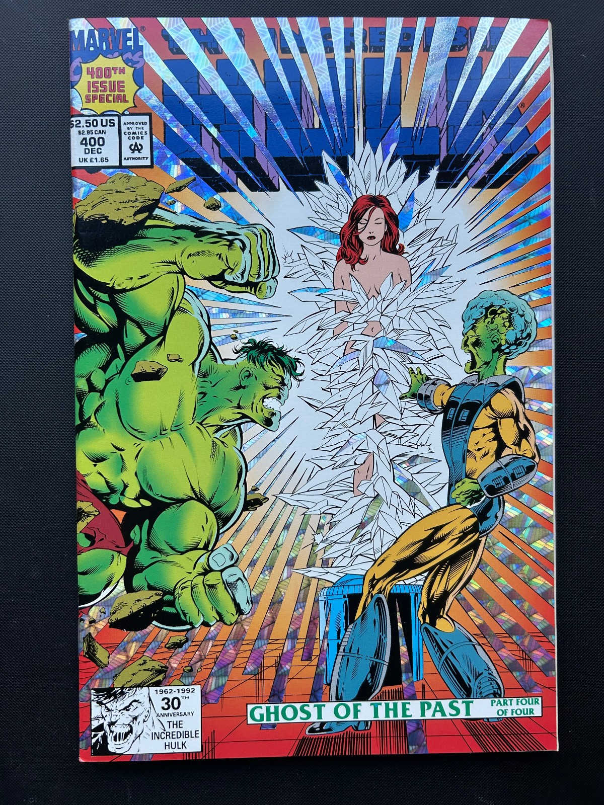 Marvel Comics The Incredible Hulk #400 Foil Cover 1992 Marvel Comics The Incredible Hulk #400 Foil Cover 1992