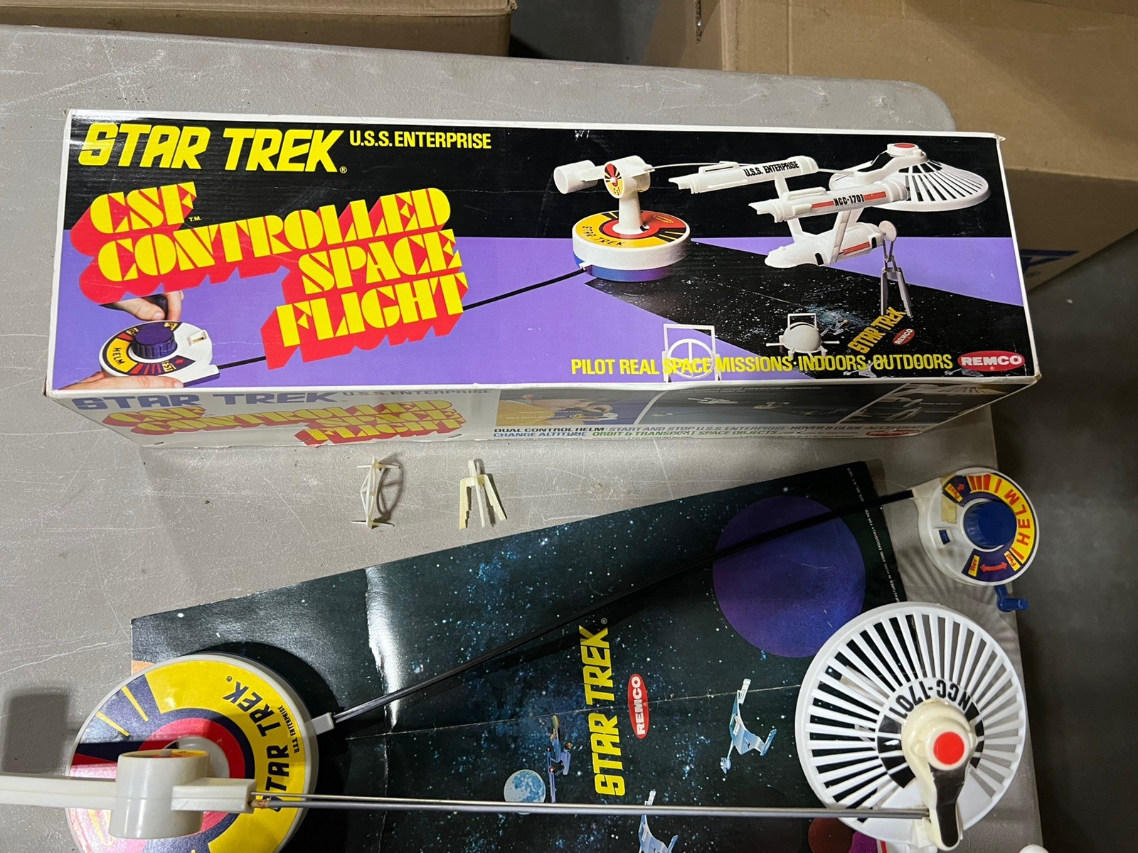 1976 REMCO STAR TREK Enterprise CSF Controlled Space Flight 