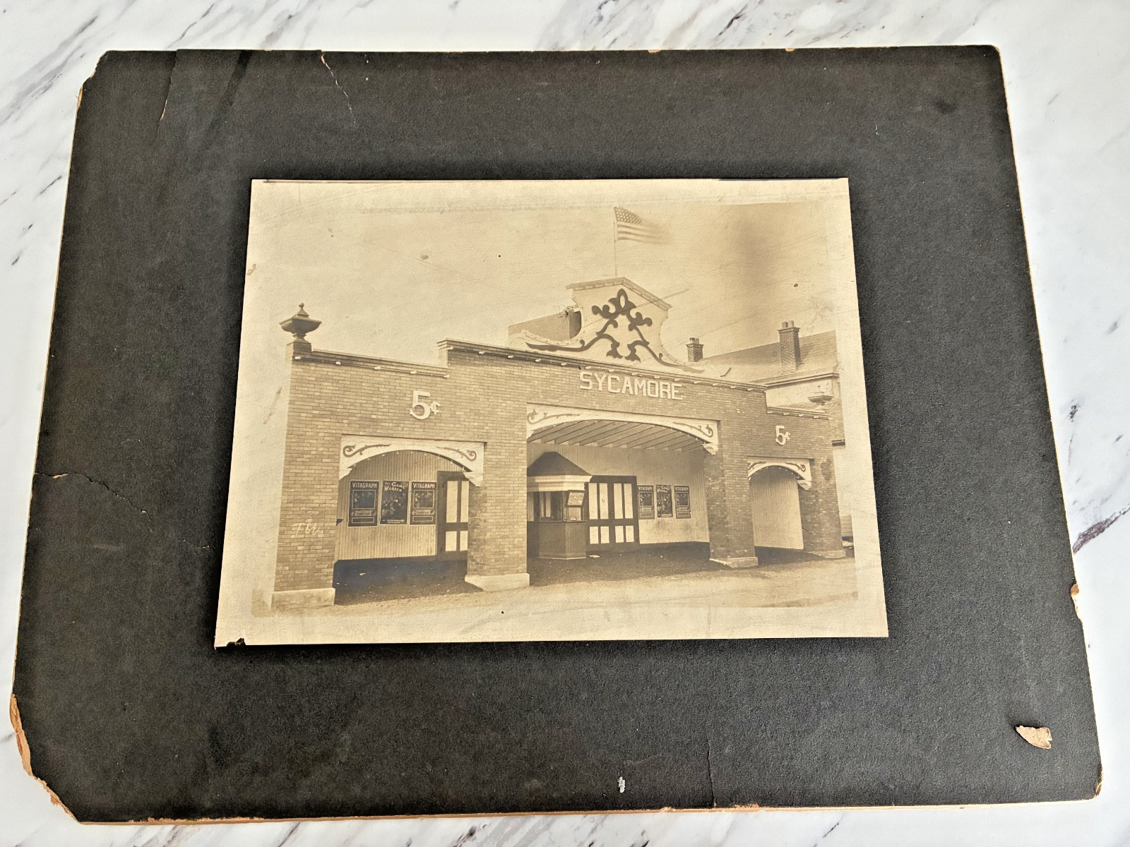Antique 1913 Cabinet Card Sycamore Nickelodeon Movie Theater Columbus Ohio 11x14