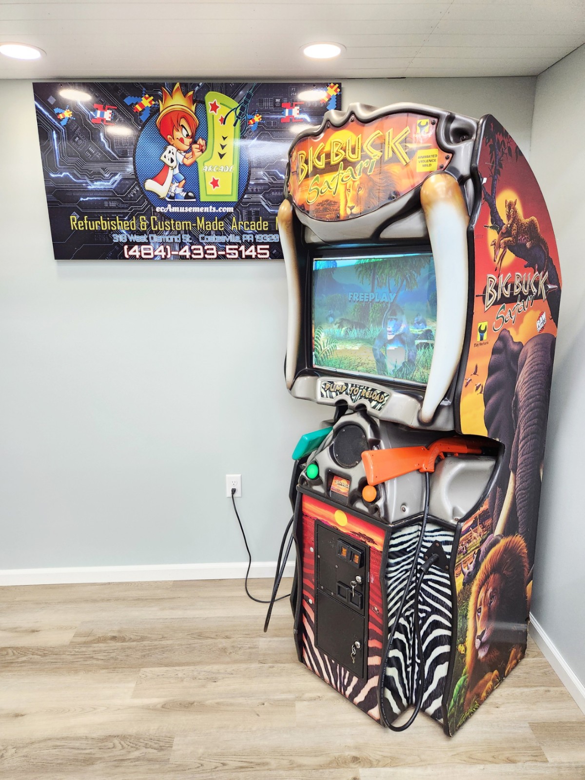 BIG BUCK HUNTER Pro SAFARI Full Size Arcade Shooting Game - WORKING GREAT (S1)