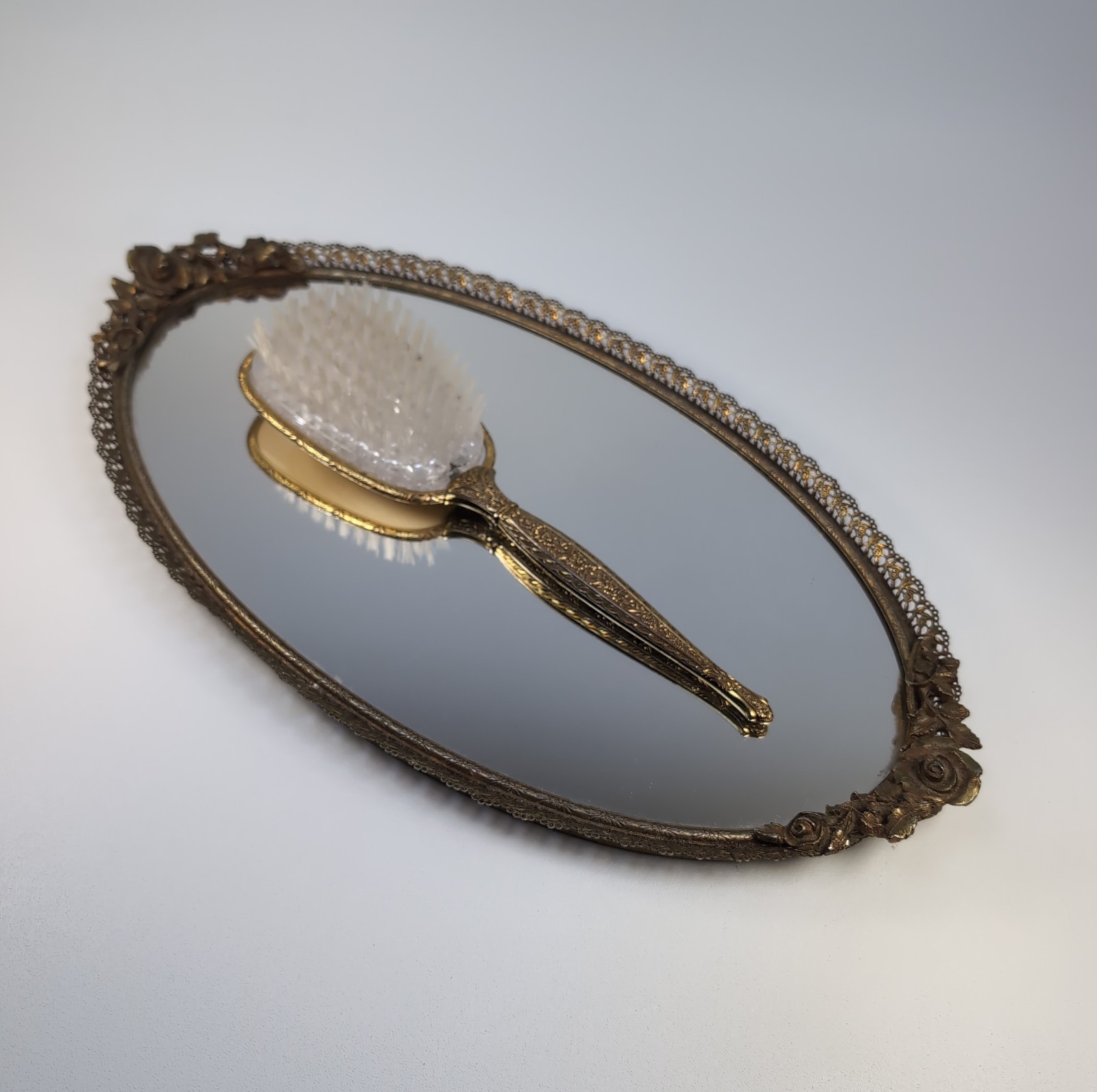 VTG 1950s Hair Brush & Oval Vanity Mirror Rose Gold Brass Ornate Floral Regency VTG 1950s Hair Brush & Oval Vanity Mirror Rose Gold Brass Ornate Floral Regency