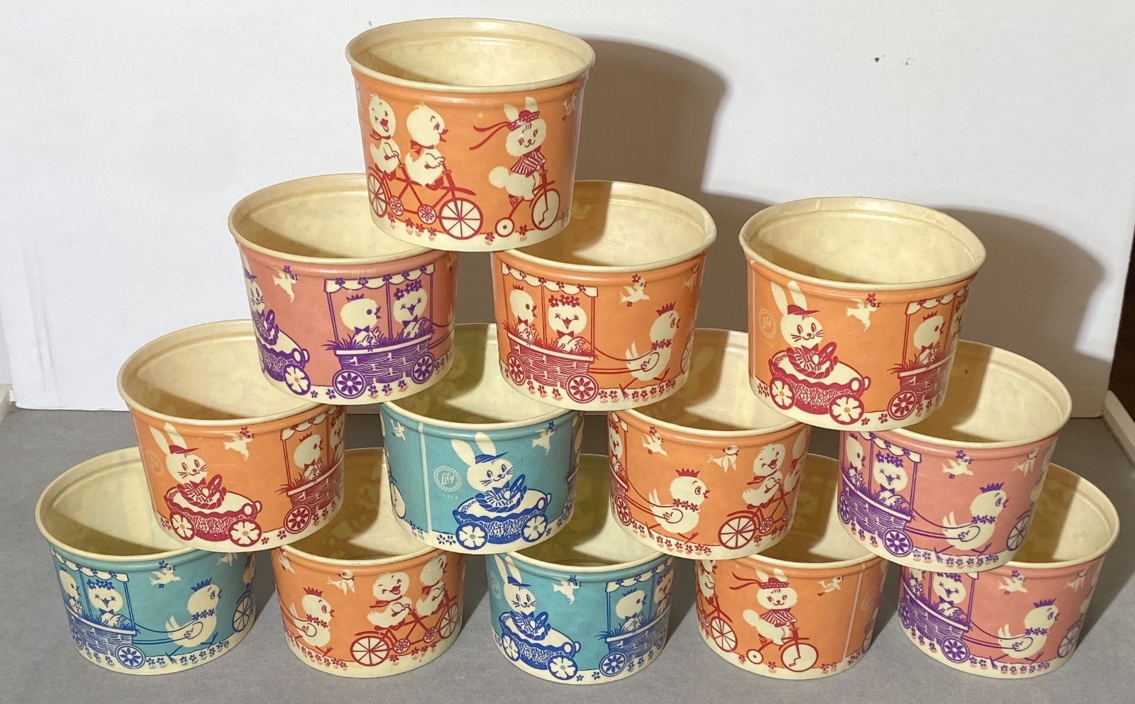 Easter Joy Ride Design Vintage Cottage Cheese Containers by Lily Lot of 13 Easter Joy Ride Design Vintage Cottage Cheese Containers by Lily Lot of 13
