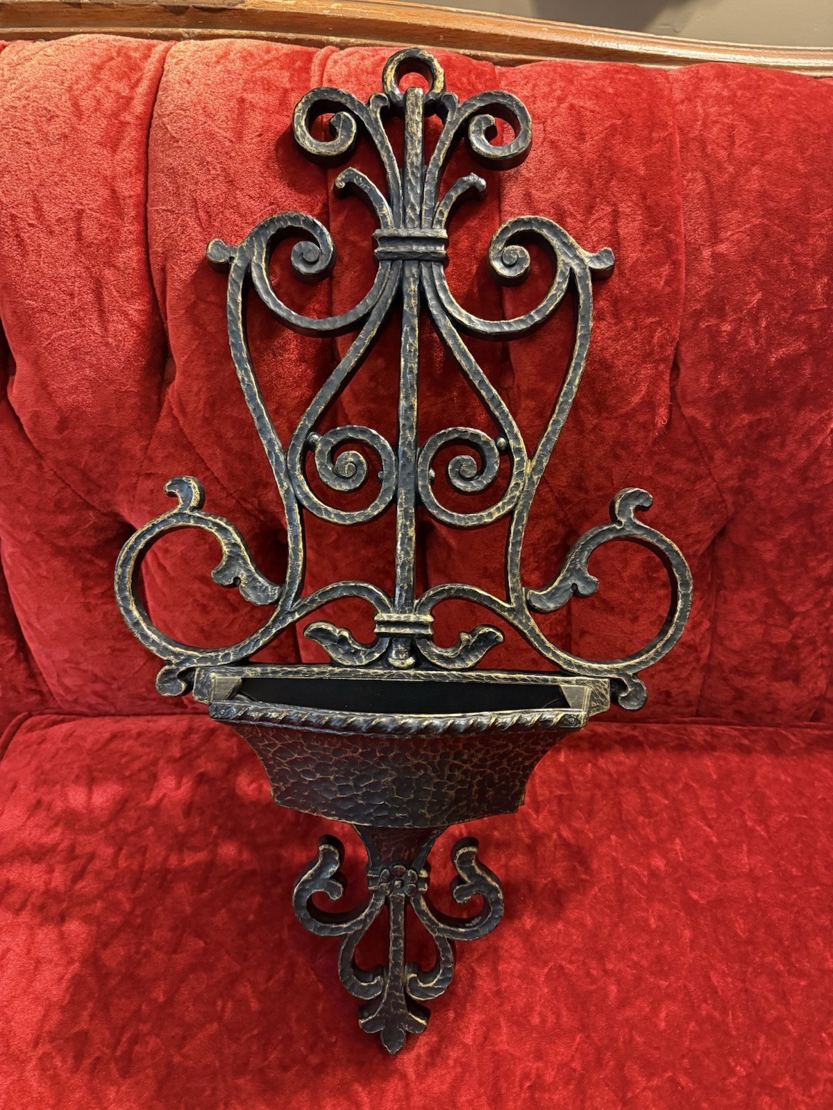 Vintage Faux Wrought Iron Homco Home Interiors 1972 Wall Pocket 24 Vintage Faux Wrought Iron Homco Home Interiors 1972 Wall Pocket 24