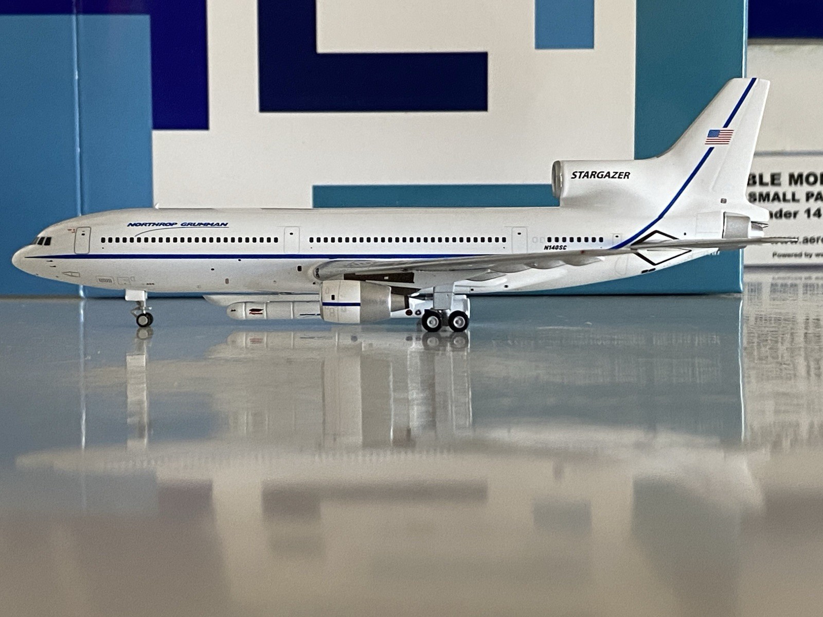 NG Models Northrup Grumman Orbital Sciences Lockheed L-1011 1:400 N140SC 31037