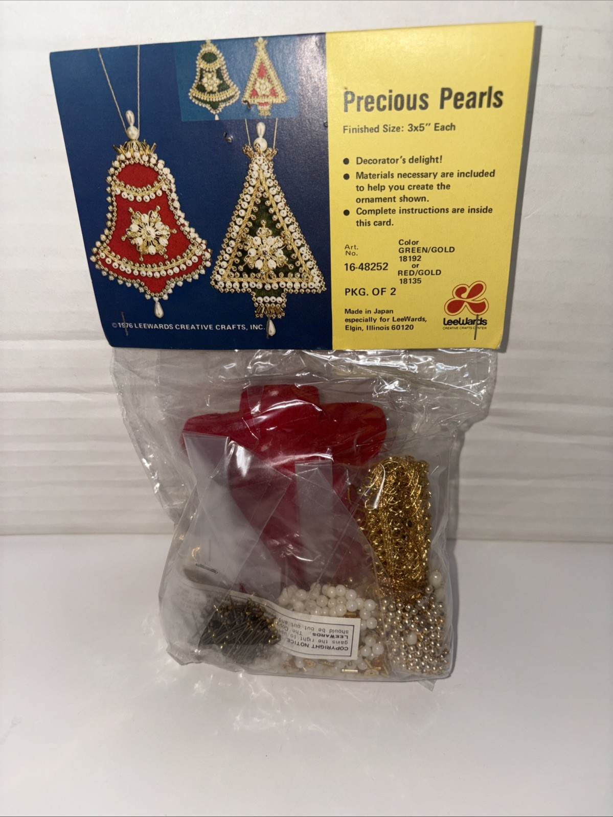 1976 Lee Wards Vintage Precious Pearls Christmas Ornament Kit Red Bell & Tree 1976 Lee Wards Vintage Precious Pearls Christmas Ornament Kit Red Bell & Tree
