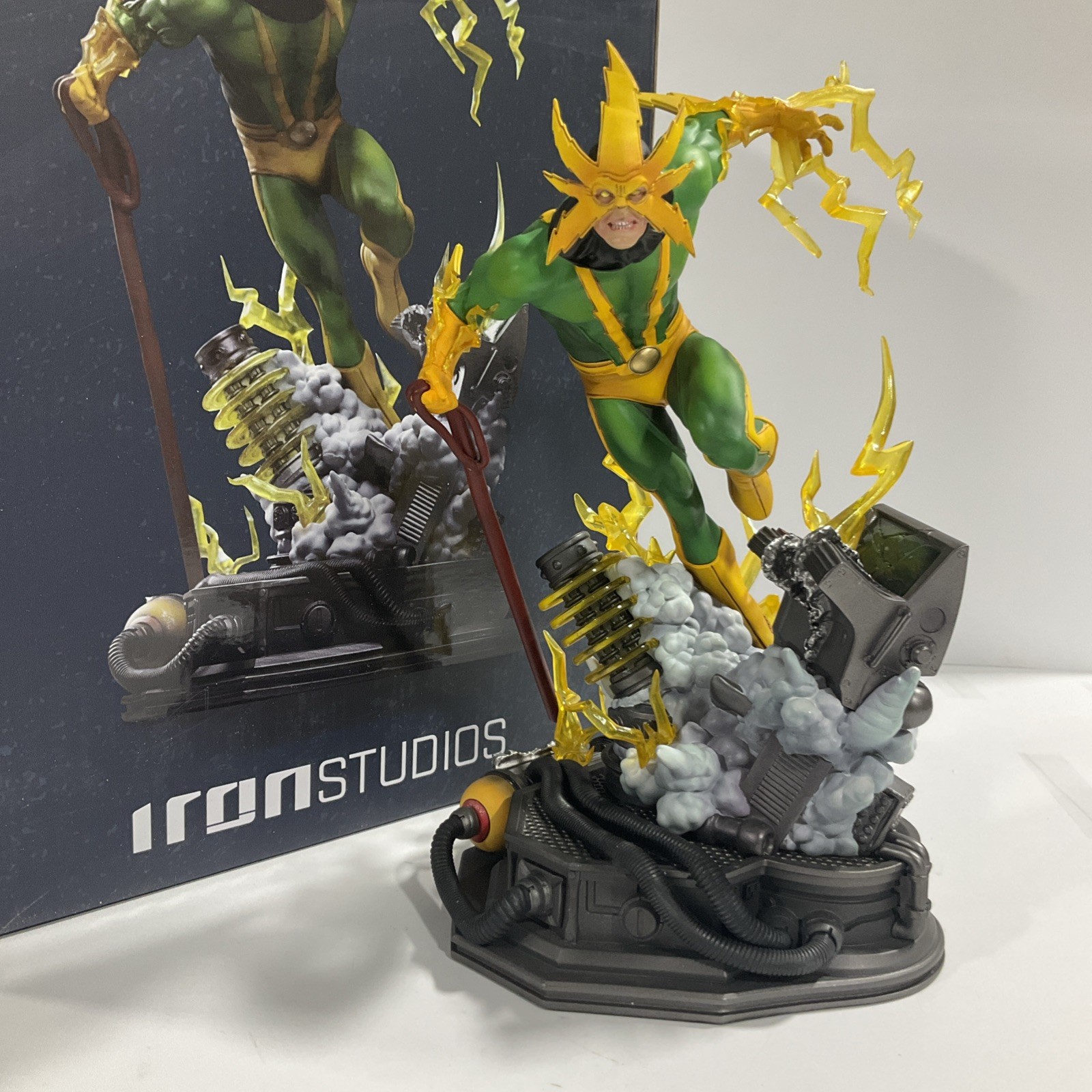 Iron Studios Electro 1:10 BDS Art Scale Statue Figure W Box