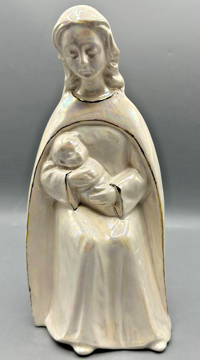 Vintage 1981 Madonna & Child Figurine Iridescent Luster Ceramic By Jeanne Vintage 1981 Madonna & Child Figurine Iridescent Luster Ceramic By Jeanne